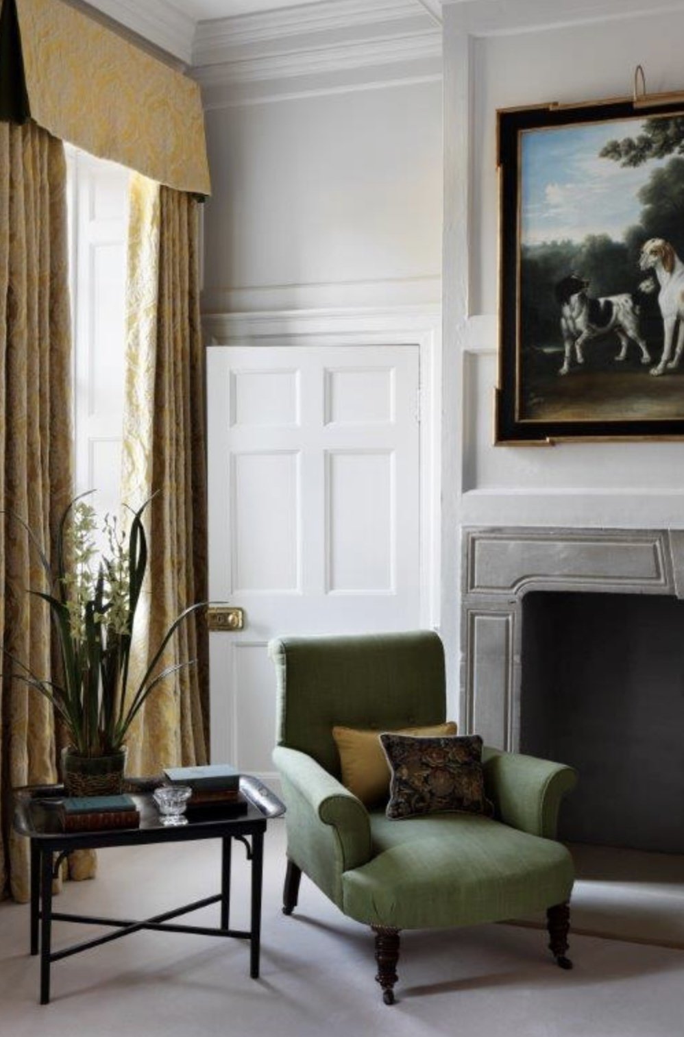 A characterful Hampden House interior with period details