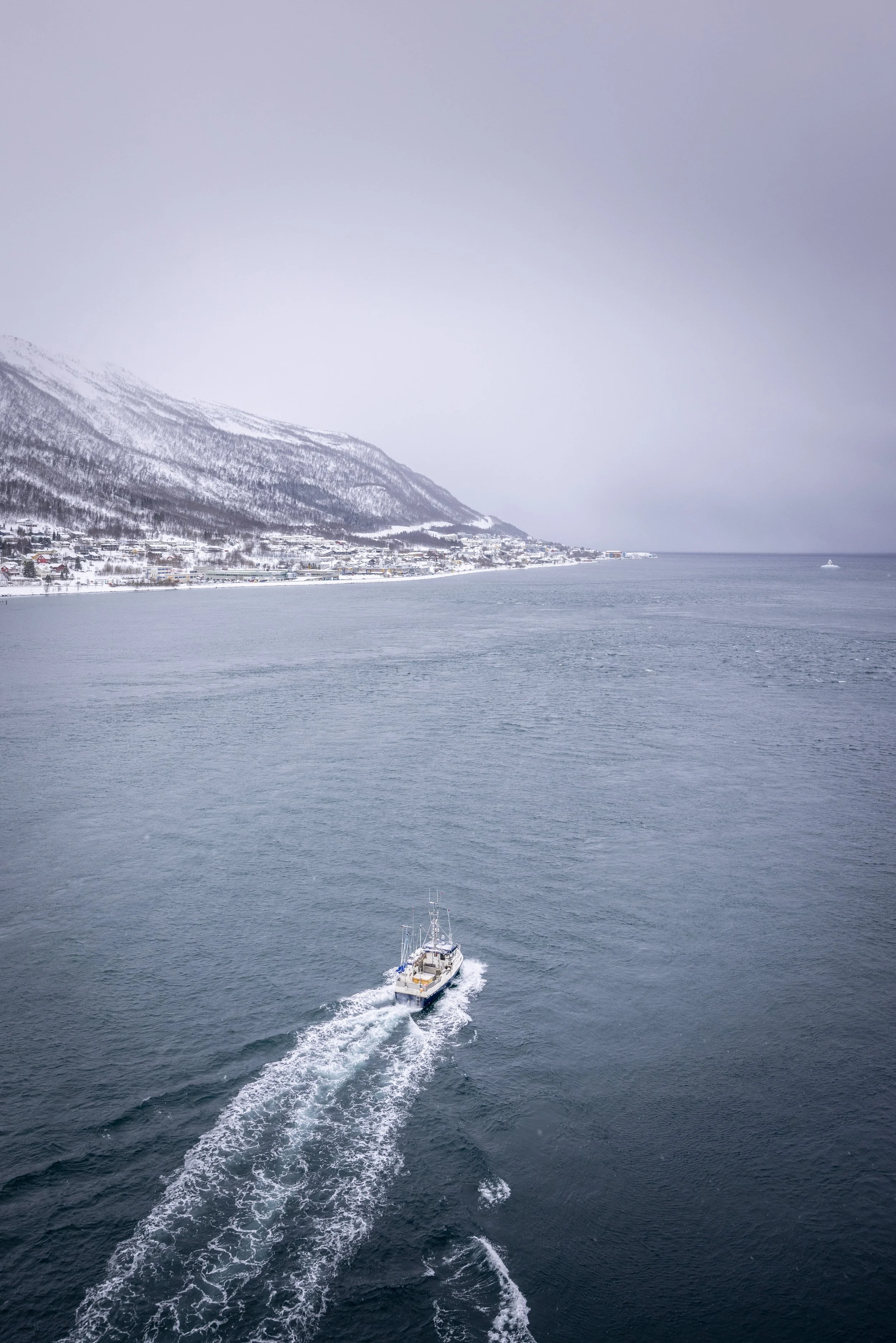 TROMSO_NORWAY_SOPHIE_HOLIDAY_0028.JPG