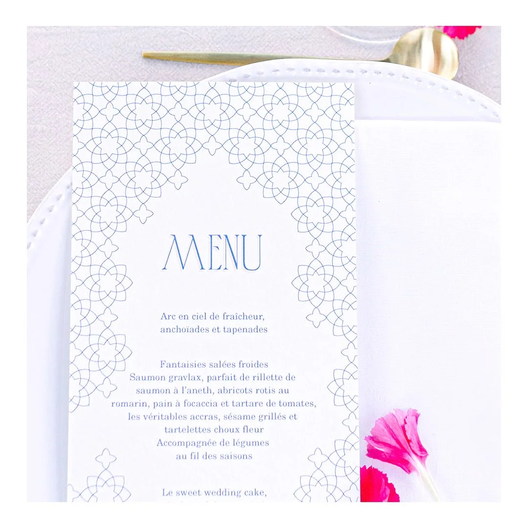 Avec un peu de retard, voici un aper&ccedil;u du shooting r&eacute;alis&eacute; au c&oelig;ur de l'Andalousie. Une romance andalouse comme on les aime. 
Merci Elina d'avoir r&eacute;uni cette super &eacute;quipe ! 
.
.
Wedding planner : @jourjdesign 