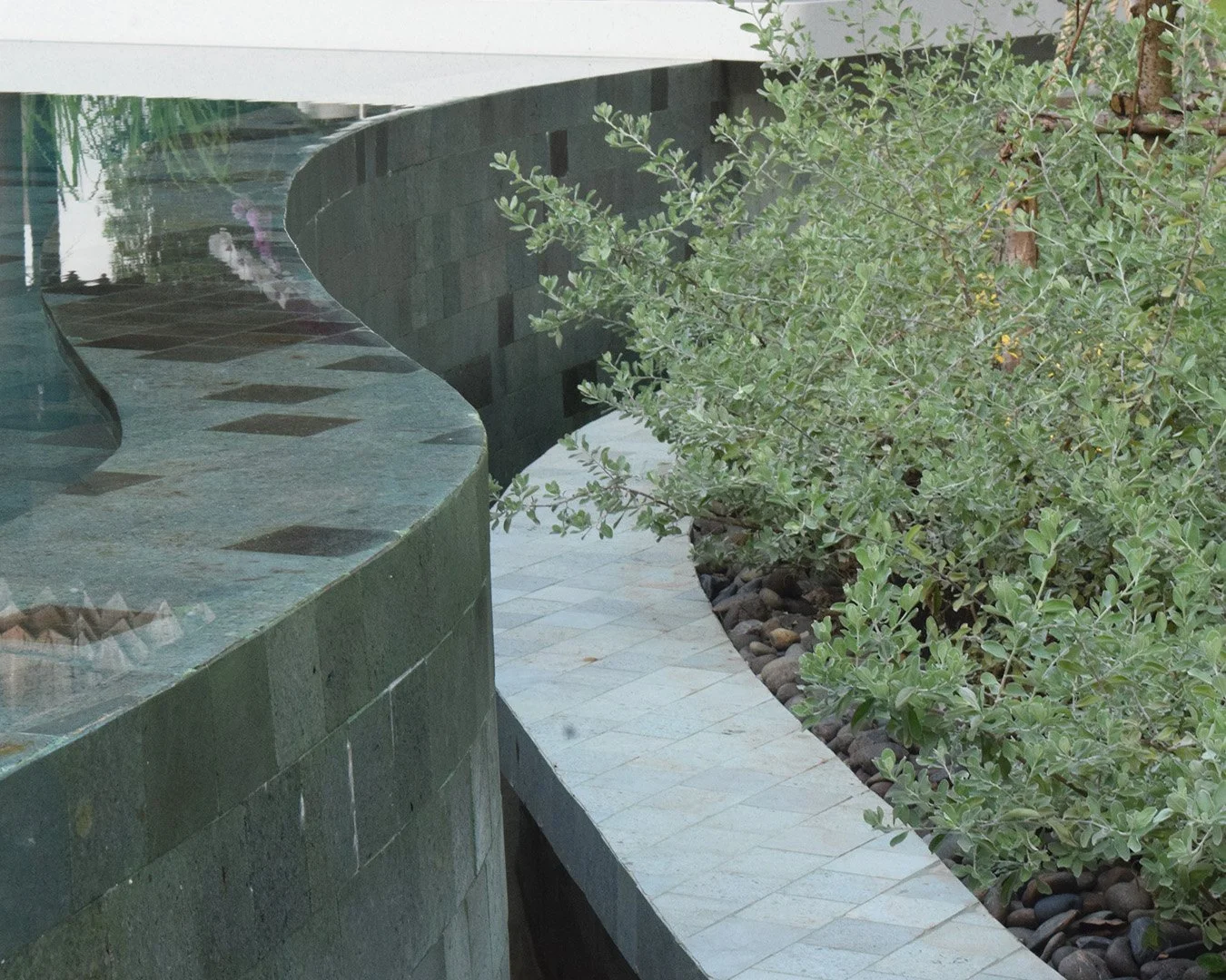 Pool planting