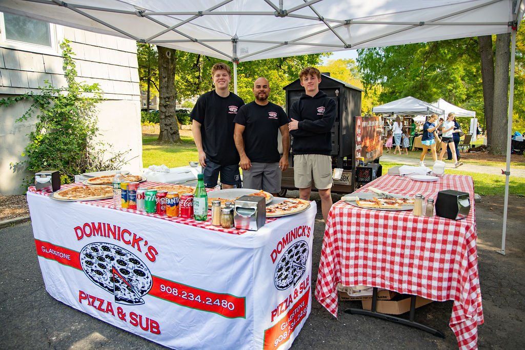 Dominick's Pizza