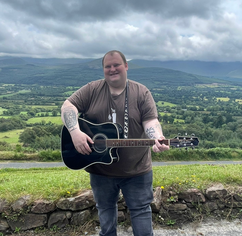 Live Music: Seanie Ryan