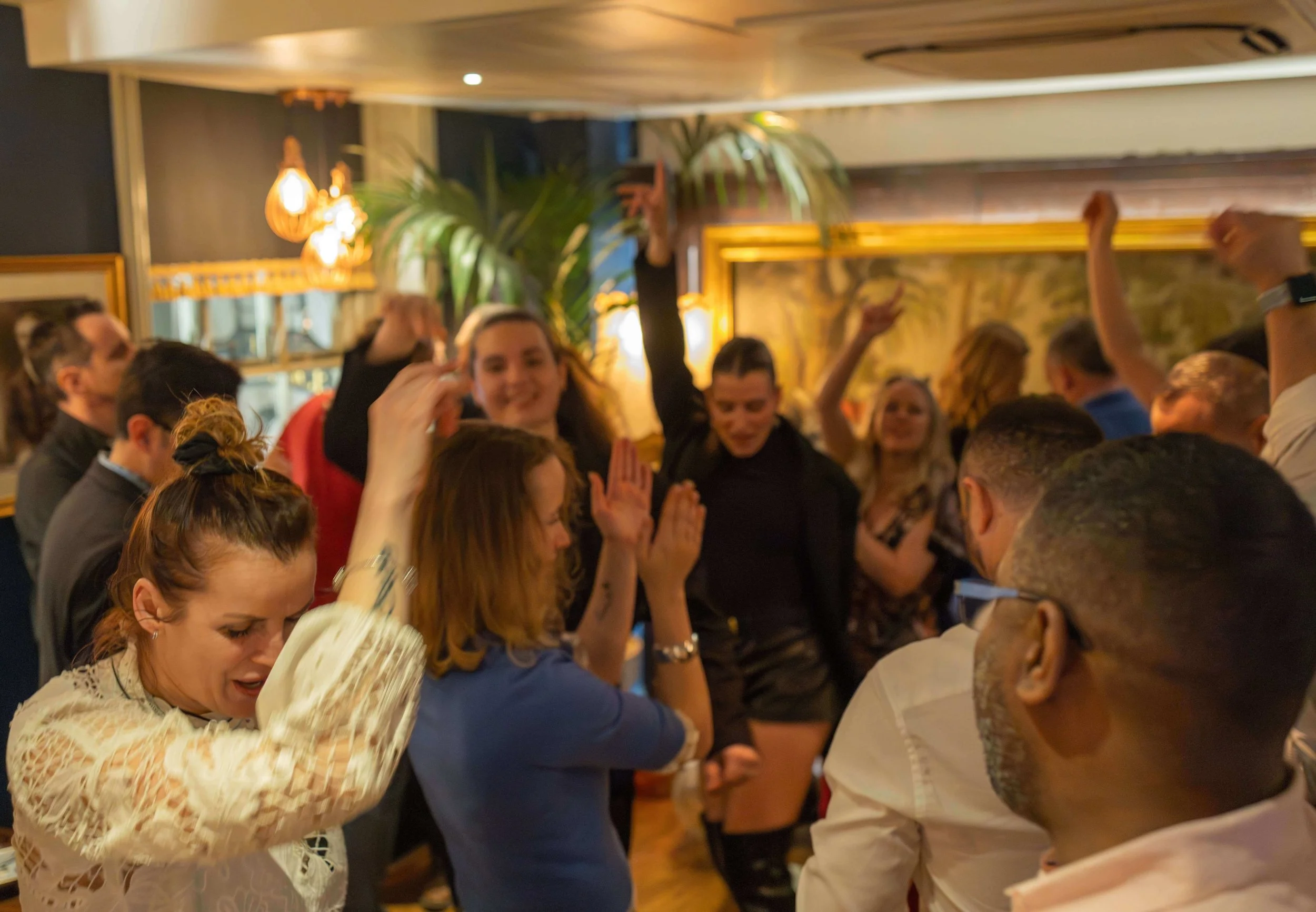     party-photographer-london-dance-floor.jpg