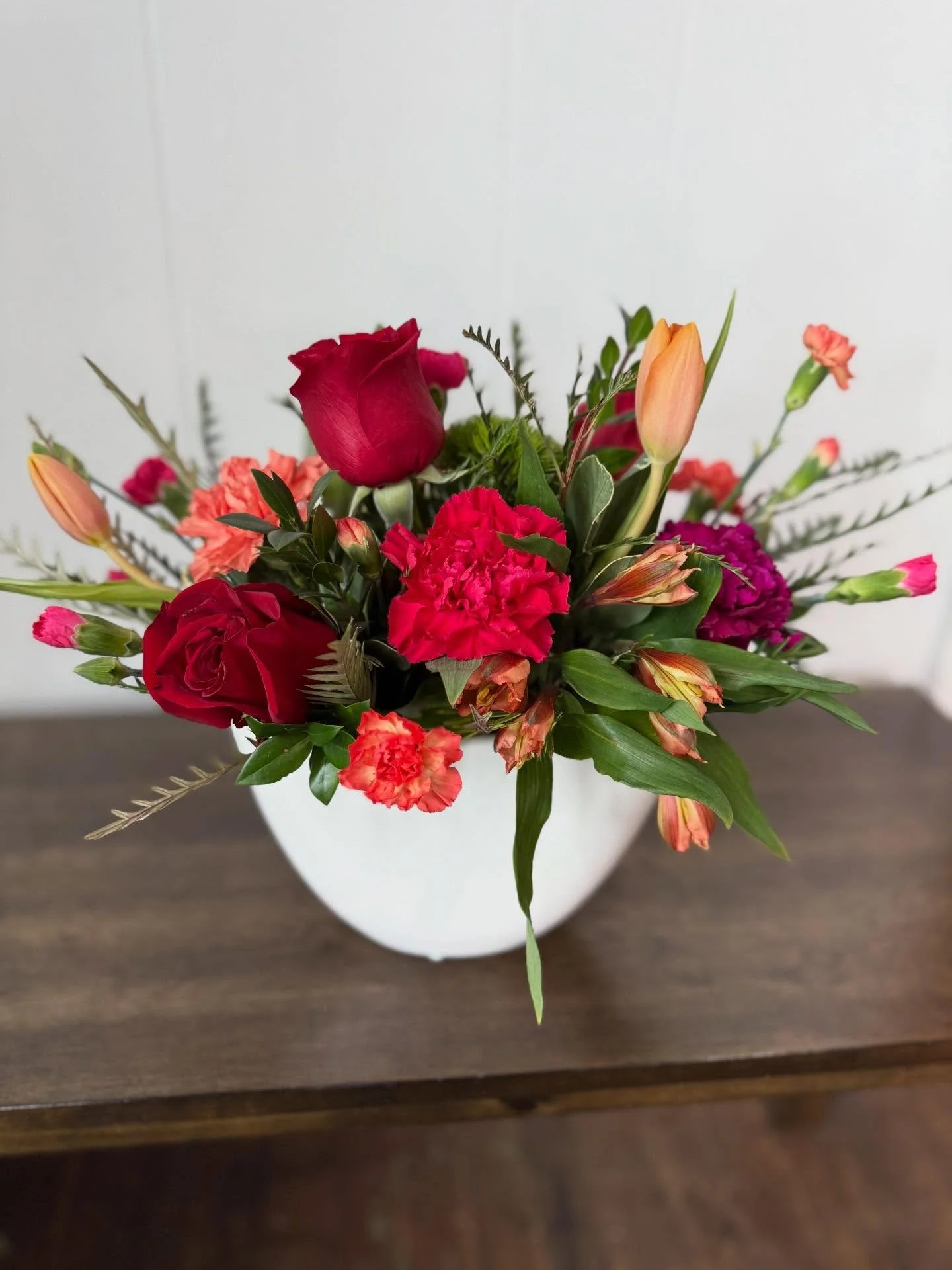 If you missed Valentine&rsquo;s Day, we have you covered with our rich colored arrangement in a stunning white vessel!  Sure to WOW 🤩 your loved one! 🥰

Hurry! Call or order online! 

https://www.flowercartwebstersd.com/contact

📍Flower Cart 
  50