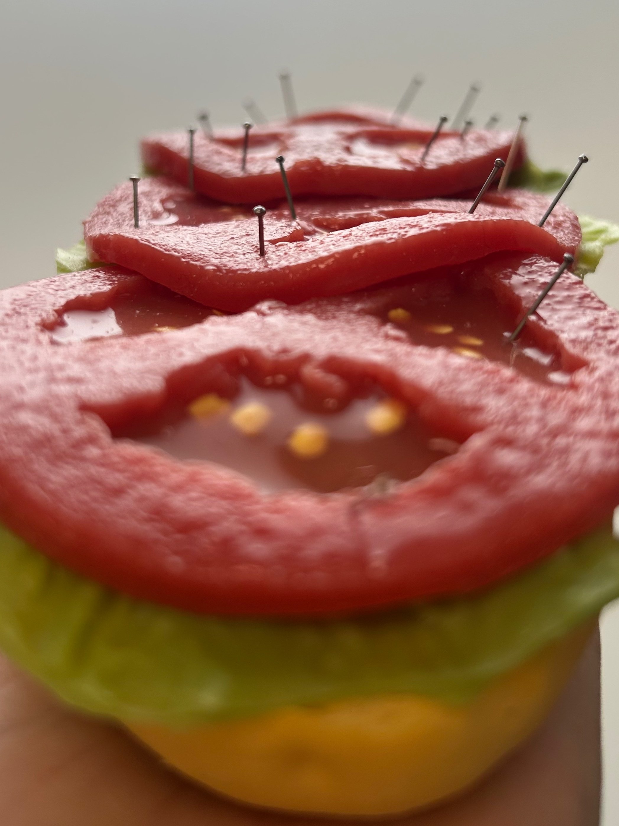 Fette di pomodoro finte
