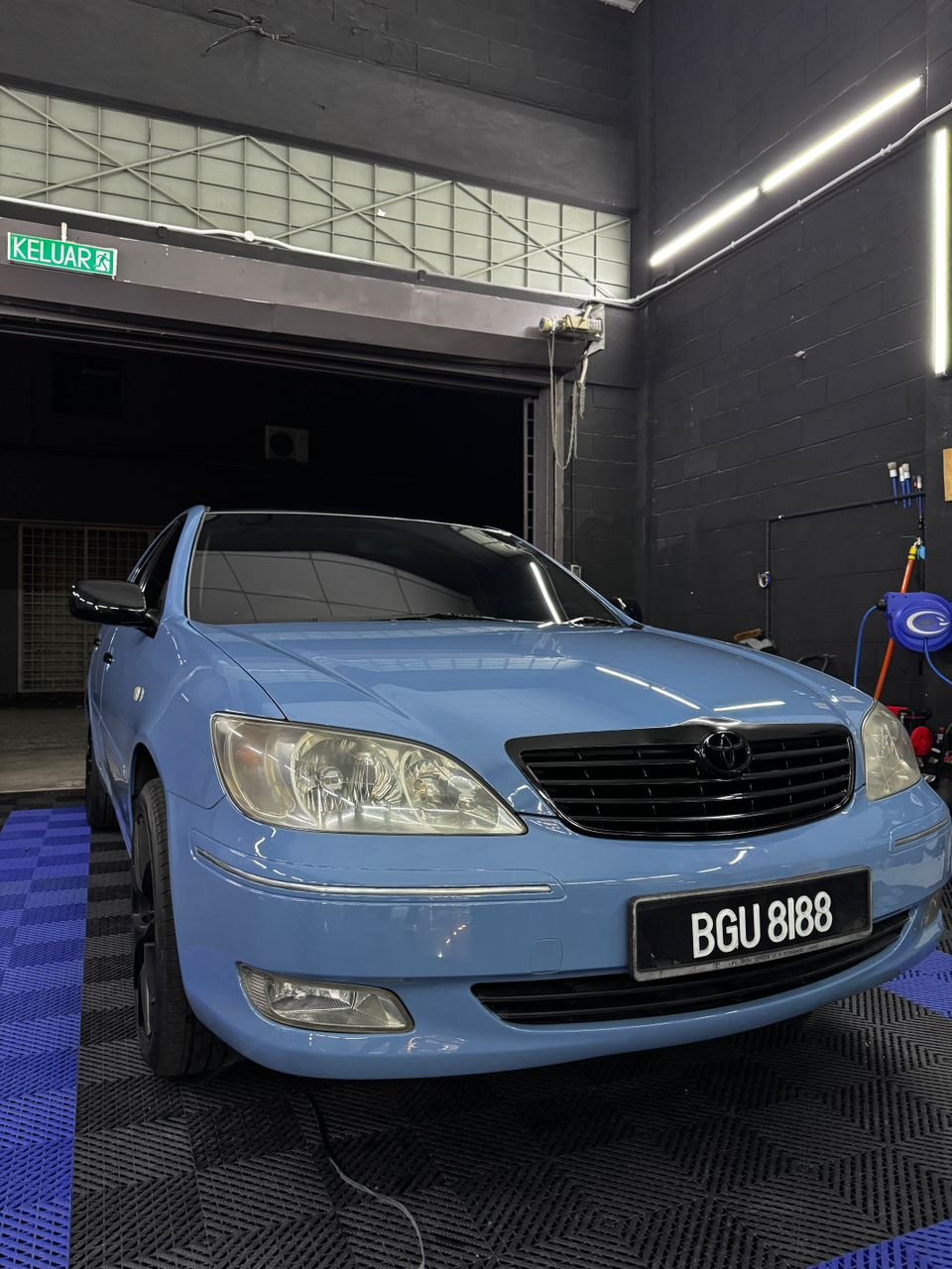 Toyota Camry - Baby Blue