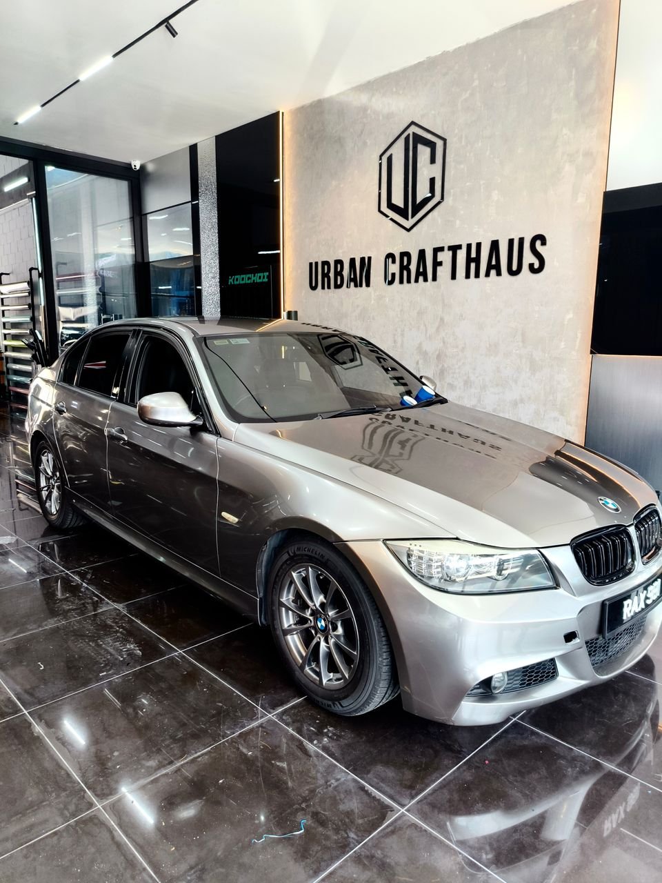 BMW E90 - Liquid Silver