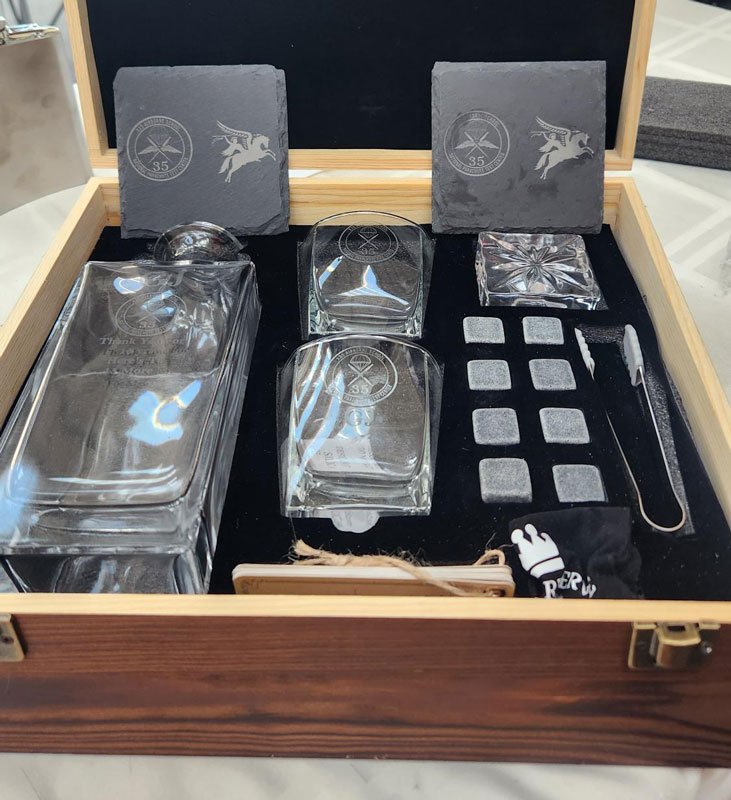 whiskey-set02.jpg