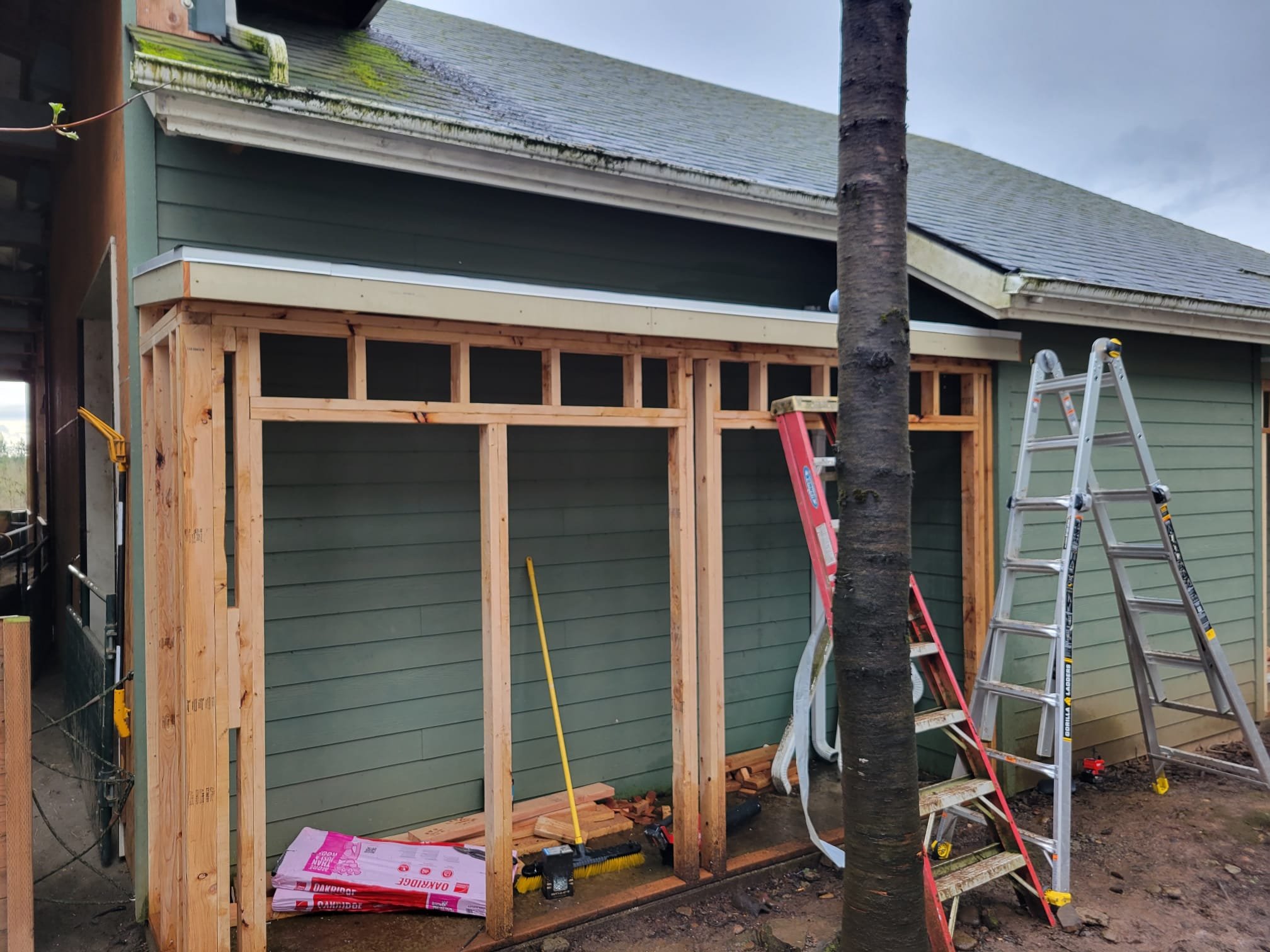 Lean-to Barn Roofing