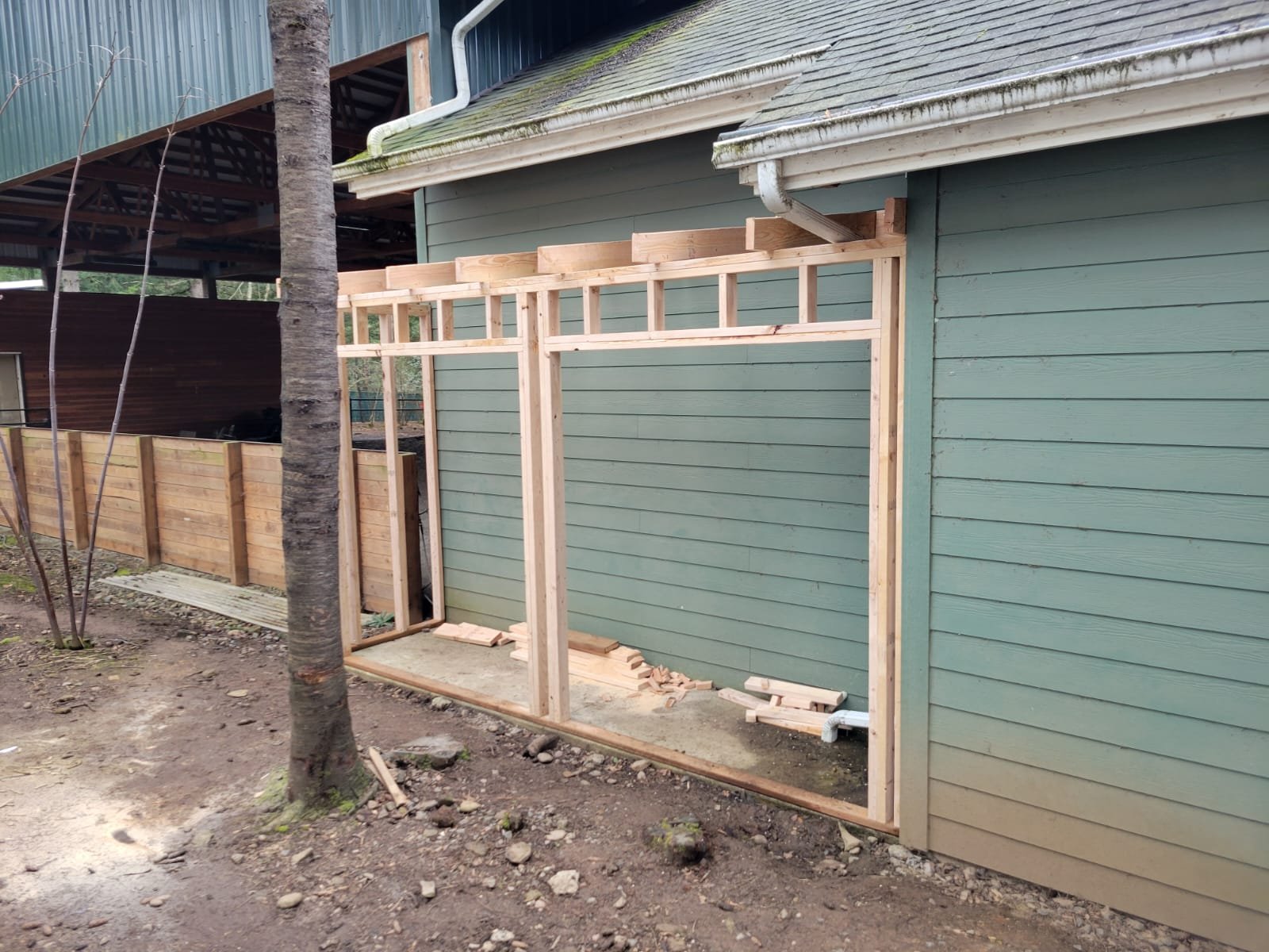 Lean-to Barn Framing