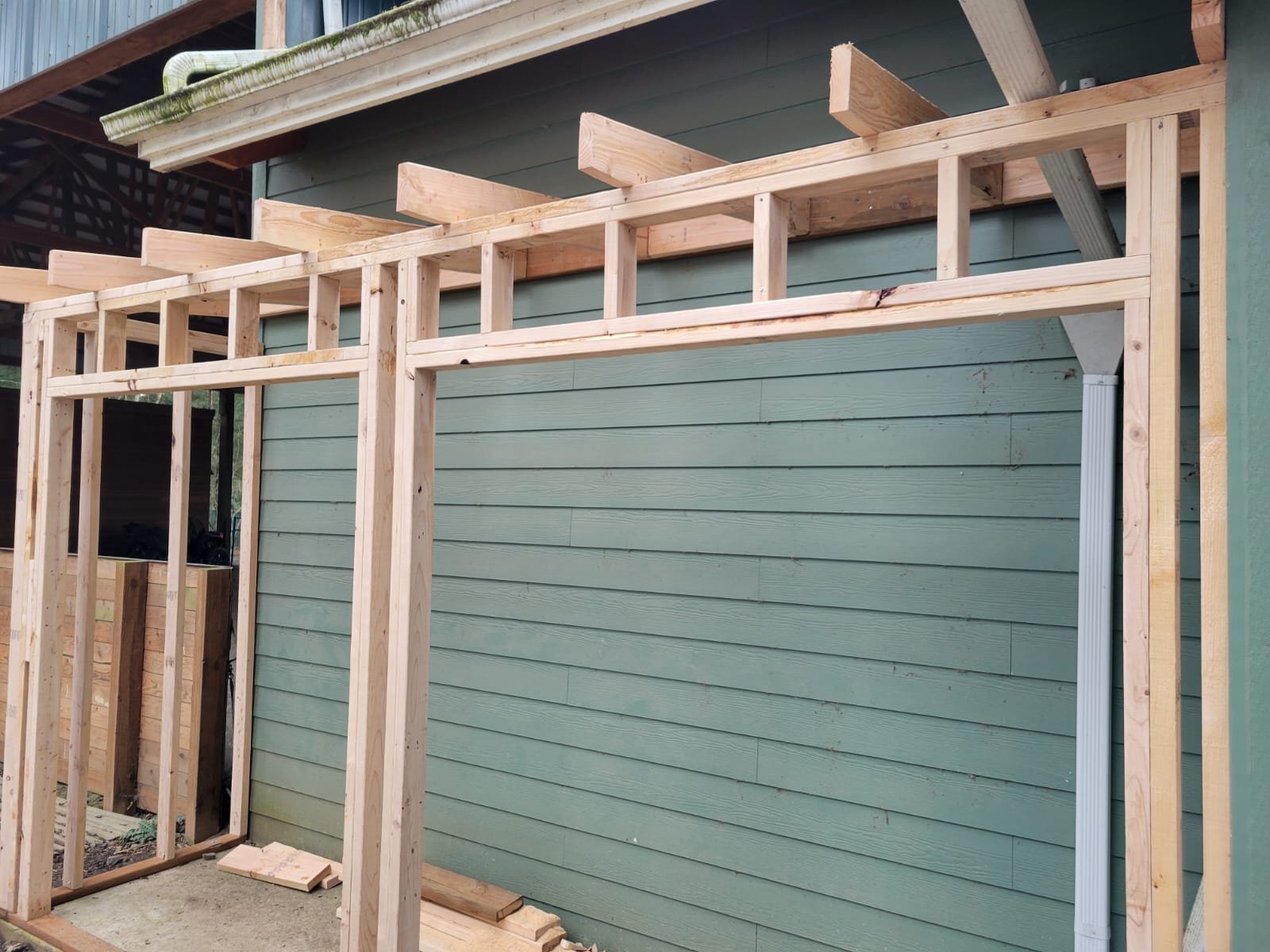 Lean-to Barn Framing