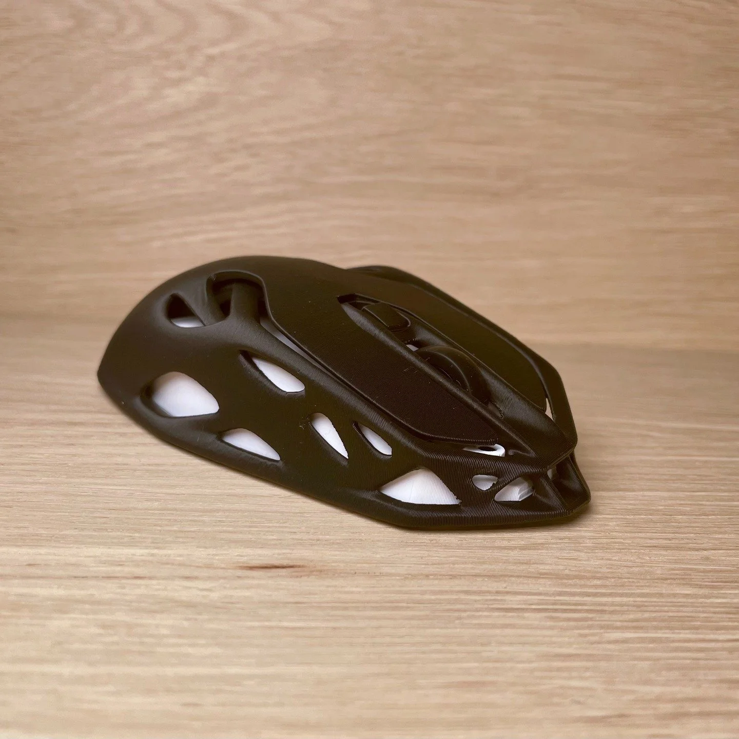 Just printed this incredibly useful 3D-printed wireless mouse - and yes, it actually works!
Perfect for everyday use or as a unique conversation starter.

Want one for yourself?
We can print and ship it to you - just visit www.3Dprintmyfile.co.uk to 