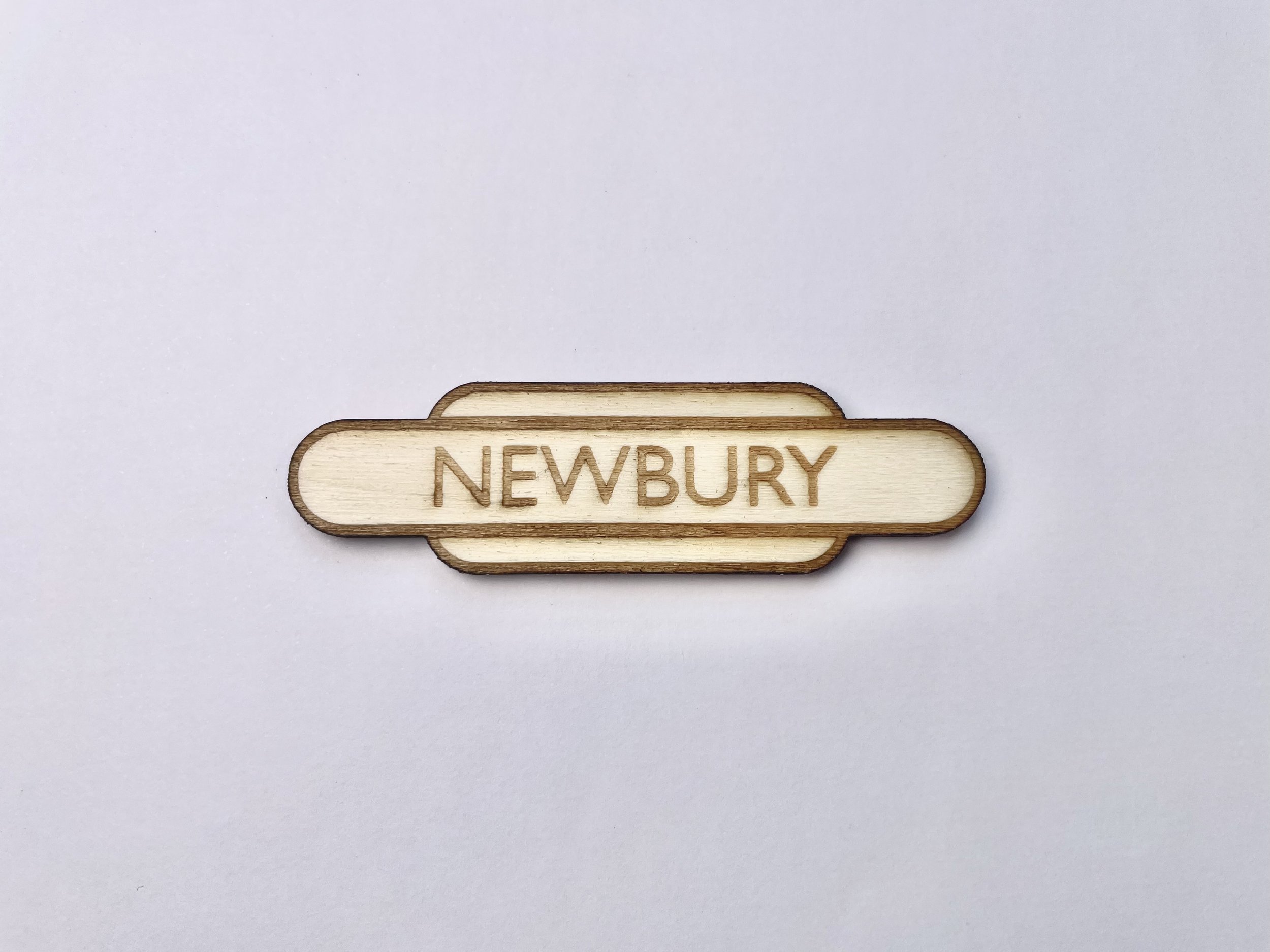 Newbury Railway Station Totem Magnet
