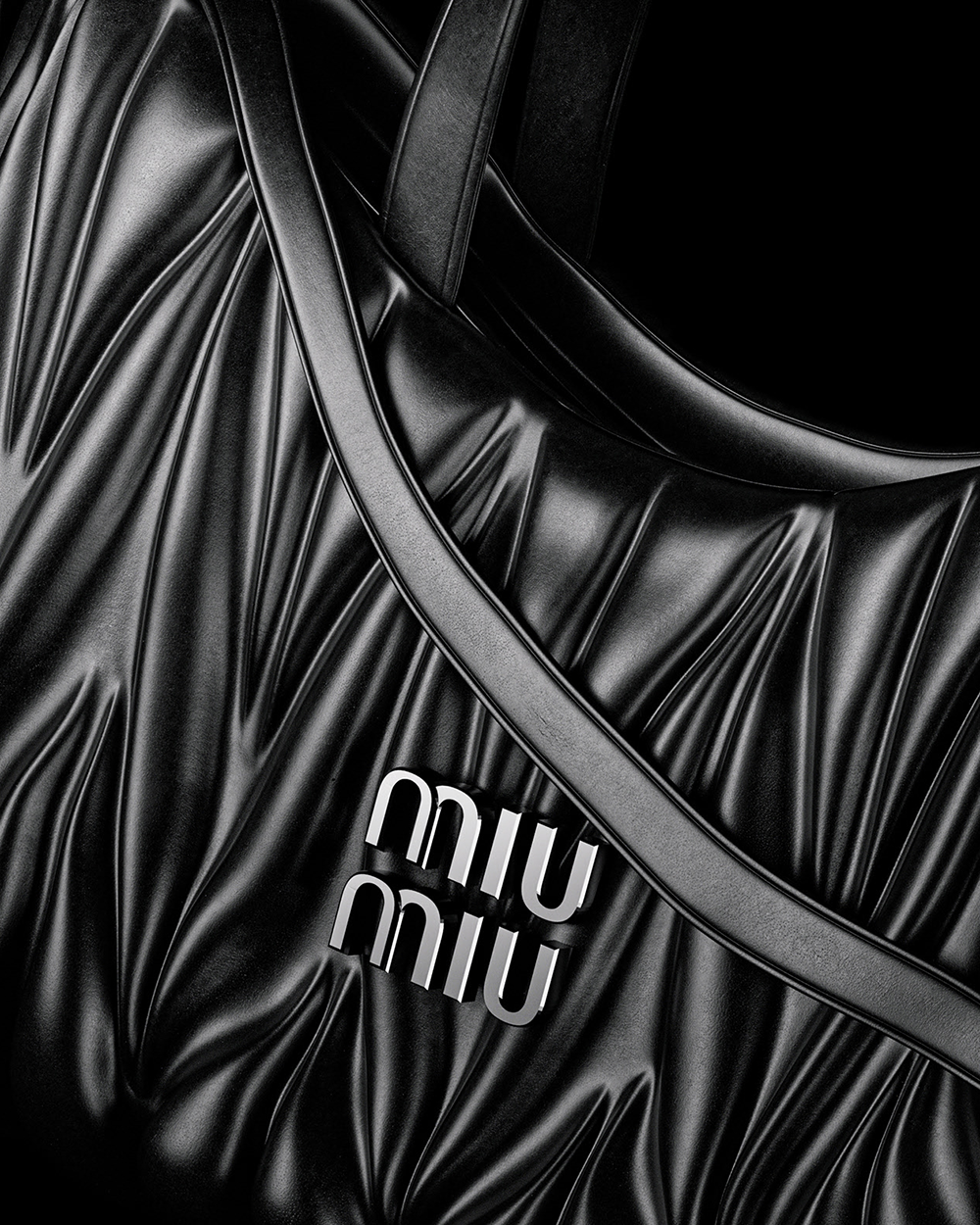Still Miu Miu_v005.png