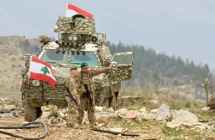 معهد واشنطن: الجيش اللبناني أمام اختبار حاسم.. نزع سلاح حزب الله مقابل الانسحاب الإسرائيلي