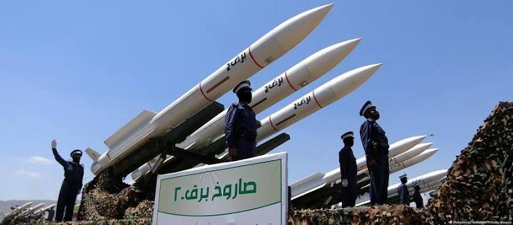 من الضغط العسكري إلى ورقة الطاقة.. أهداف الحوثيين وراء تهديد طرق النفط السعودية
