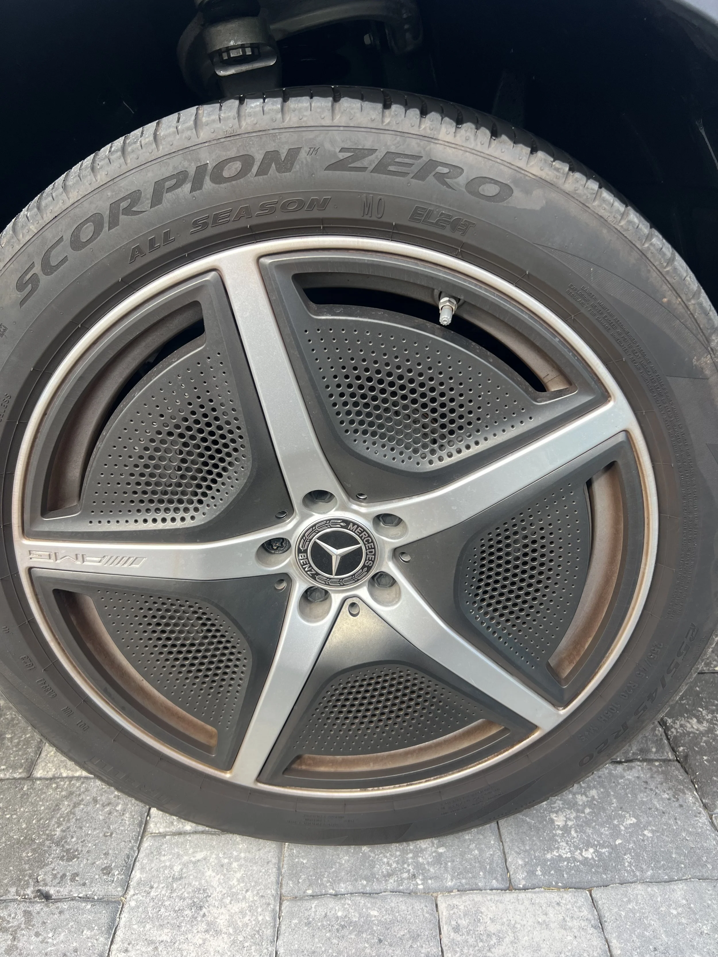 Before rims cleaned with prestige detailing Florida