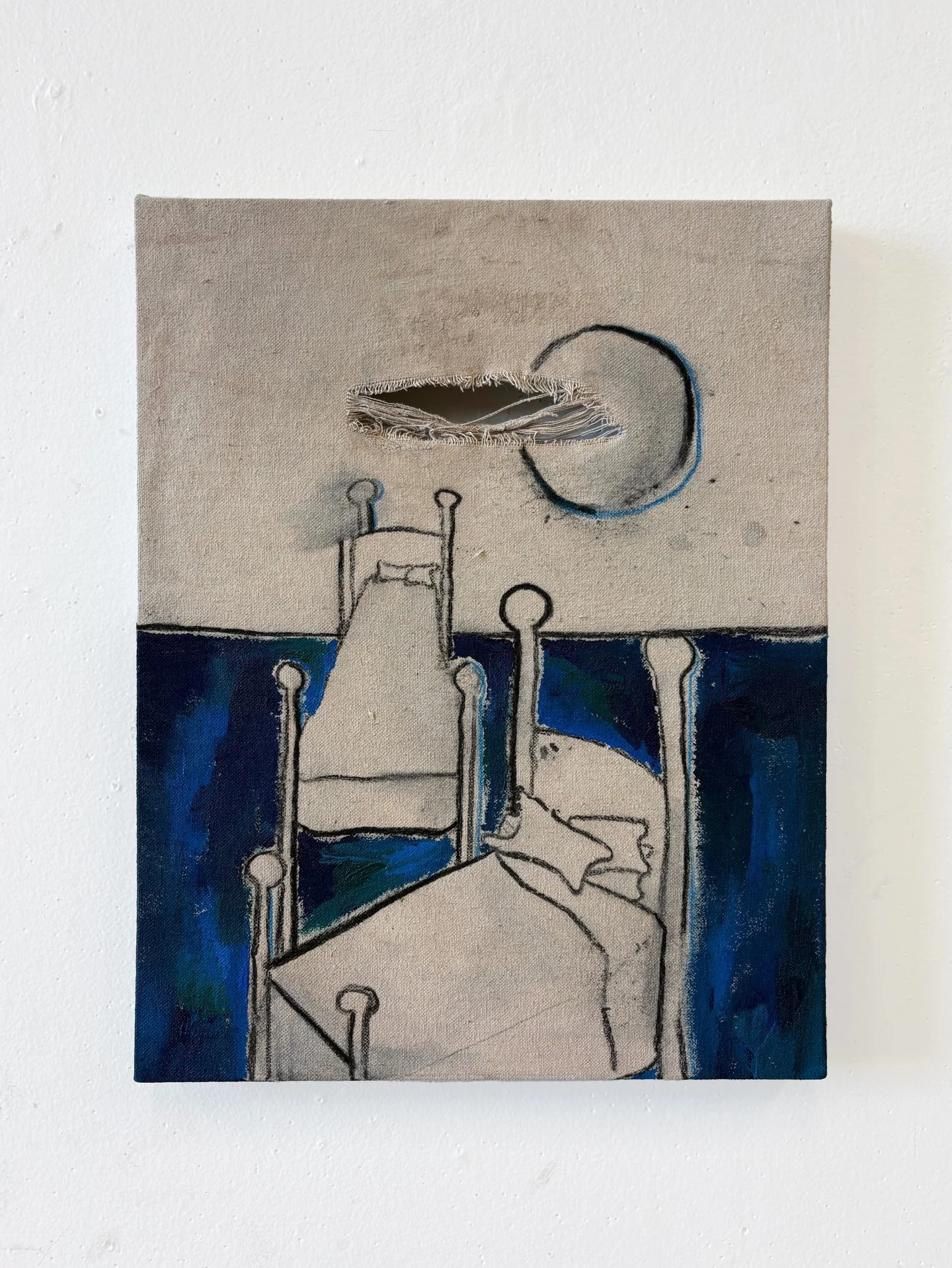 "Bunk Beds" 🛏️🛏️🥱
14" x 18"
Repurposed ceramic canvas stretched onto found canvas
SOLD🔴