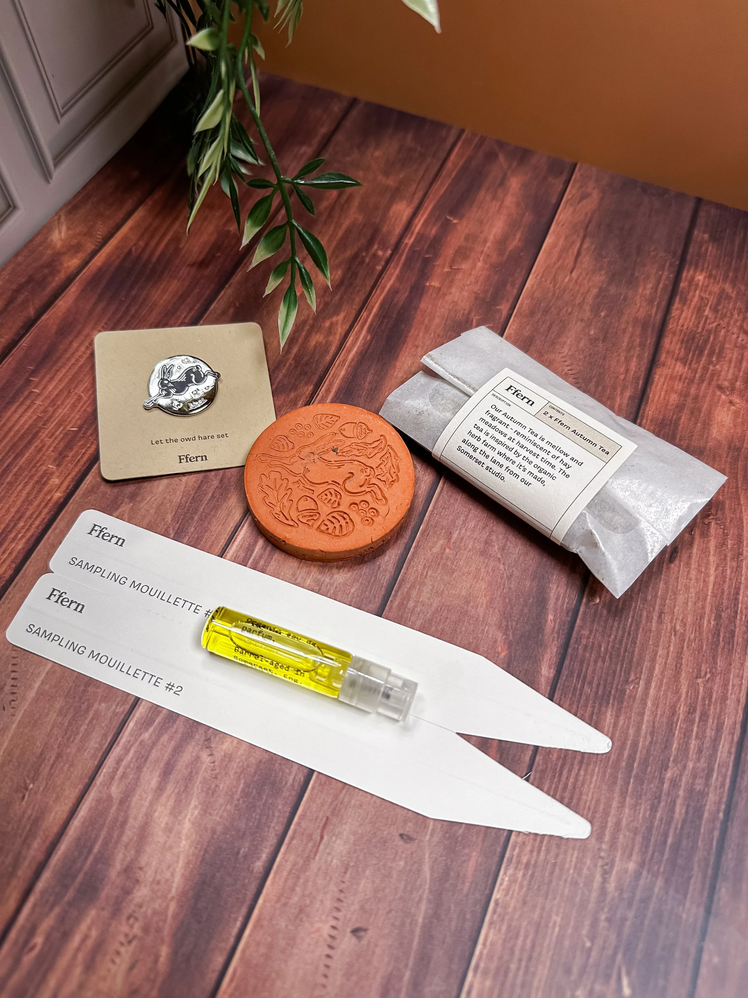 ffern autumn 2026 moonlit heather sample fragrance diffusion disc tea from england farm and hara and the hare bespoke pin