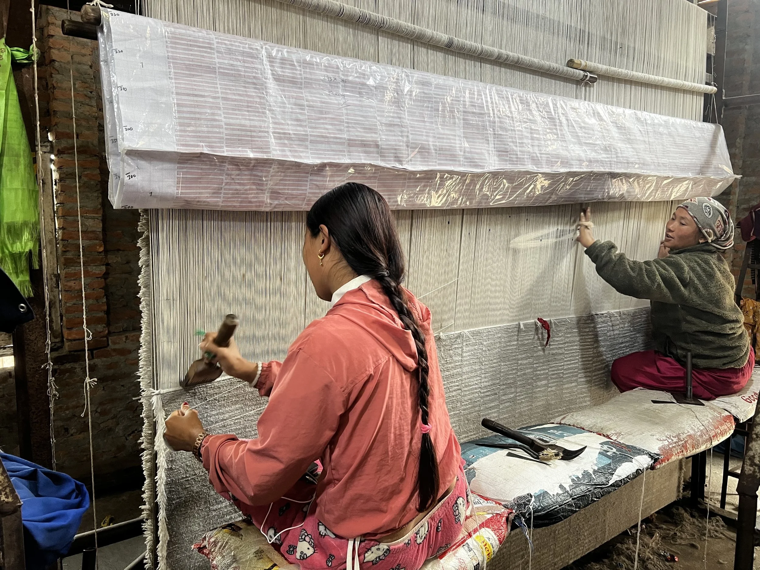 Weavers with Purl II Design