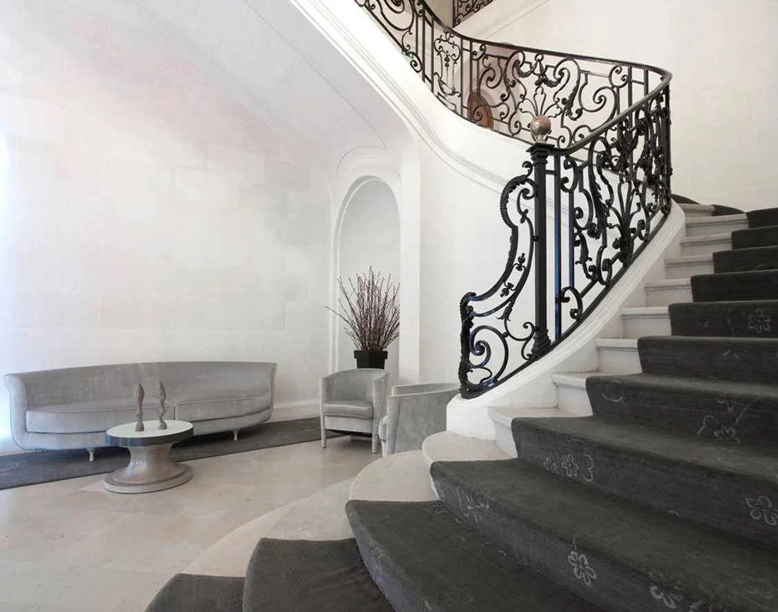 Dogwood Design Staircase, Paul Hastings, Paris