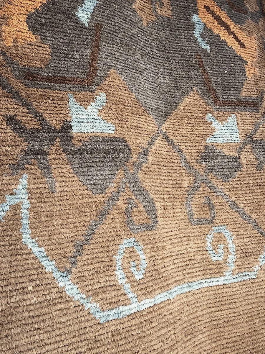 Abu Cloud Oushak in chocolate_detail.jpg