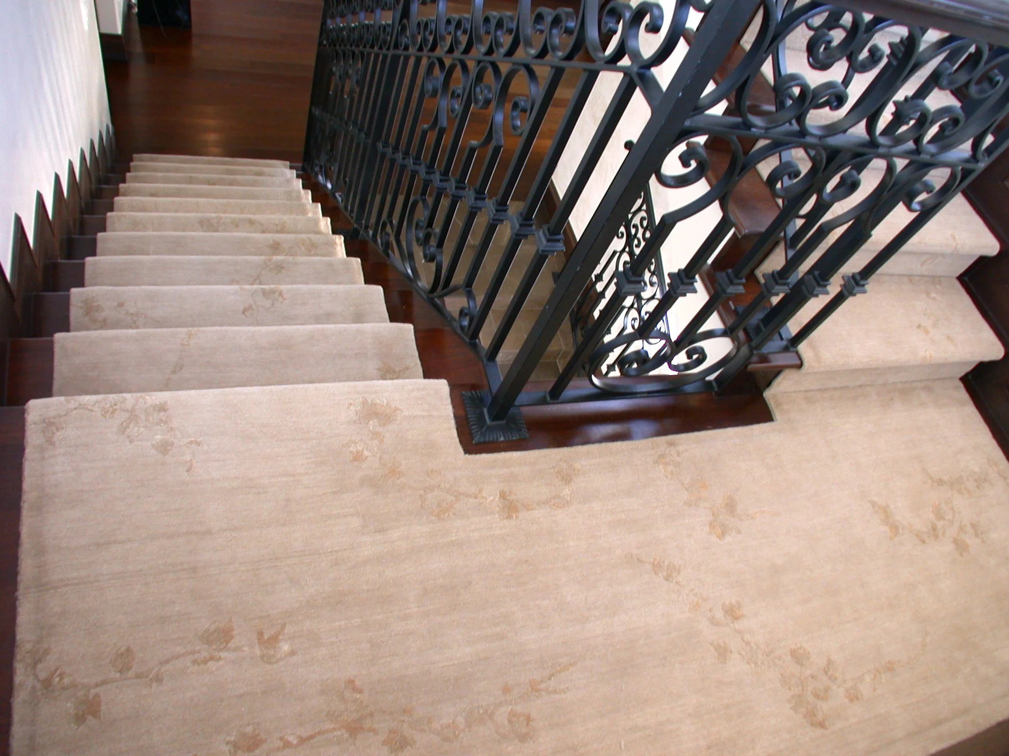 Ivy Design Custom Staircase