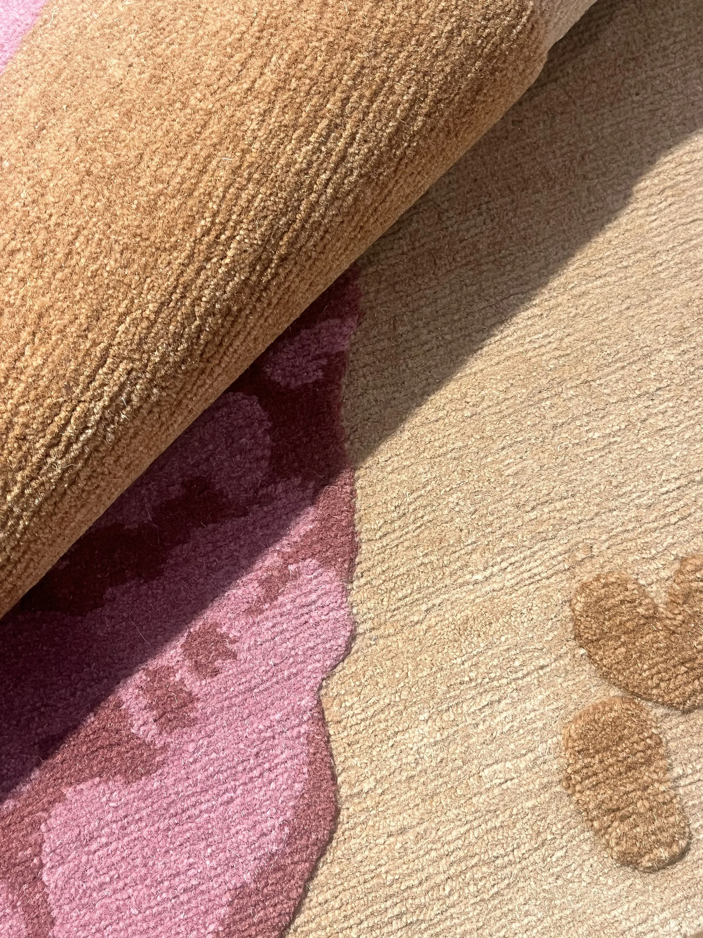 Fracta in golden flax_detail 2.jpg