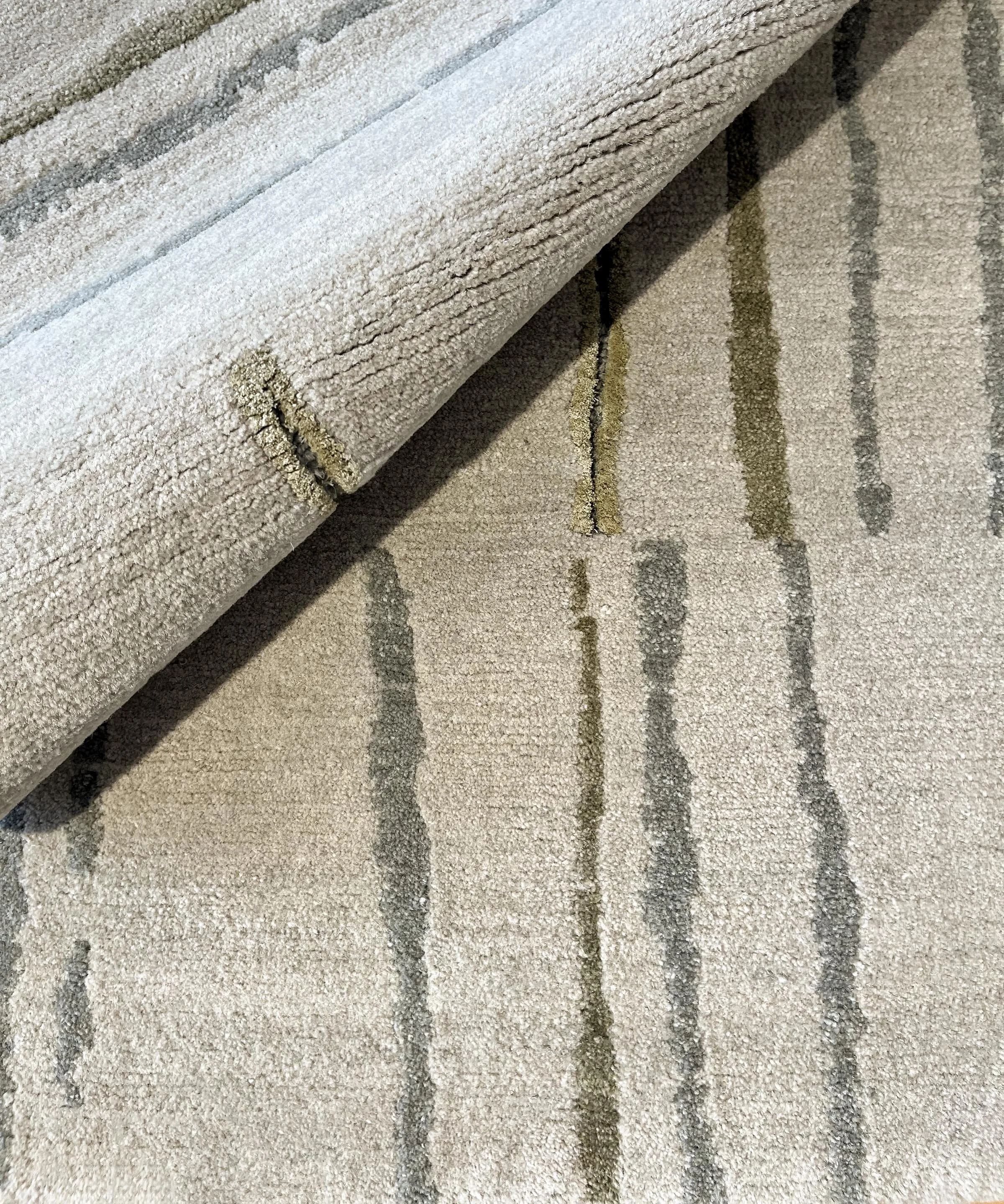 Palos in linen gray_detail 2.jpg