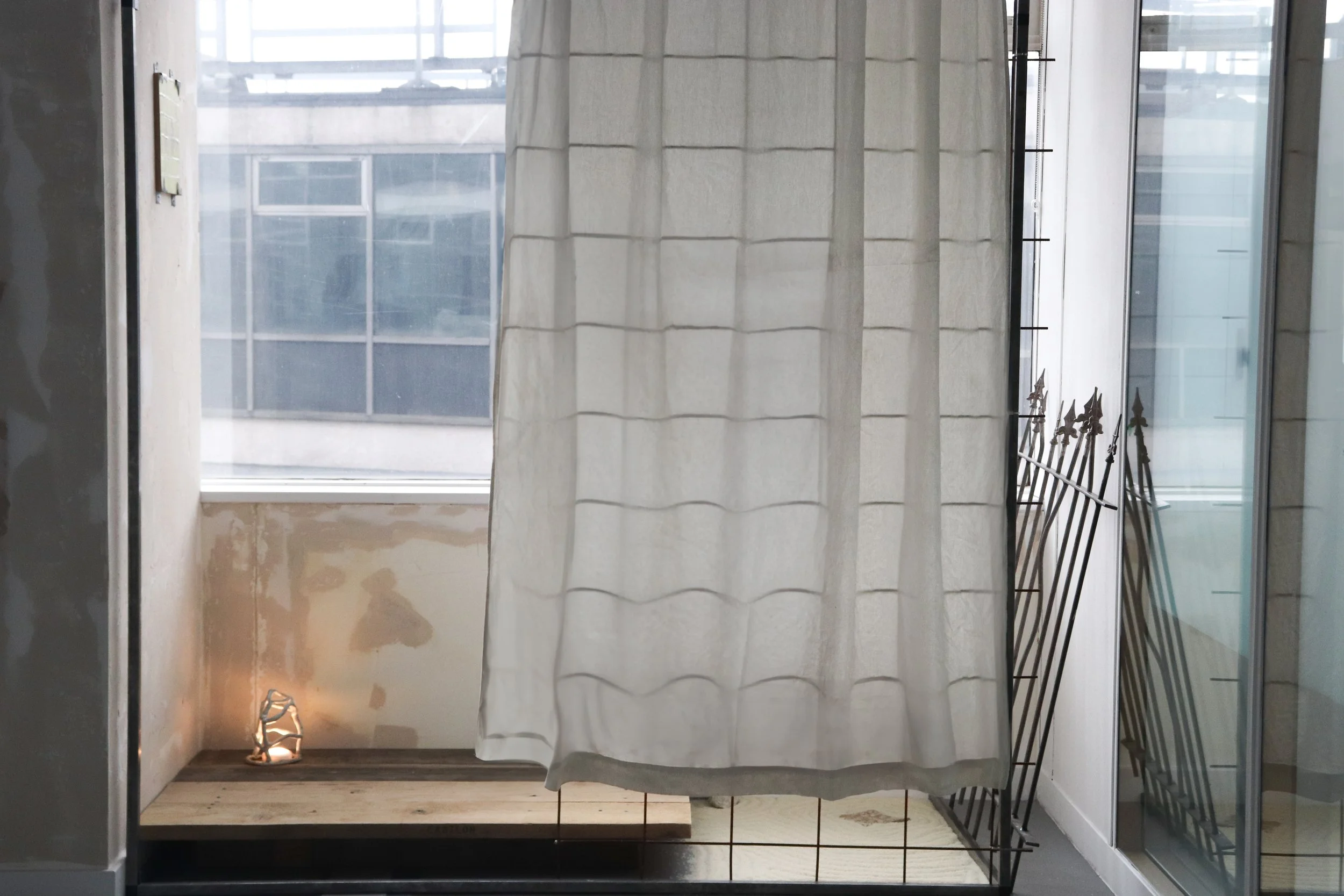 Object view f4-4.jpg