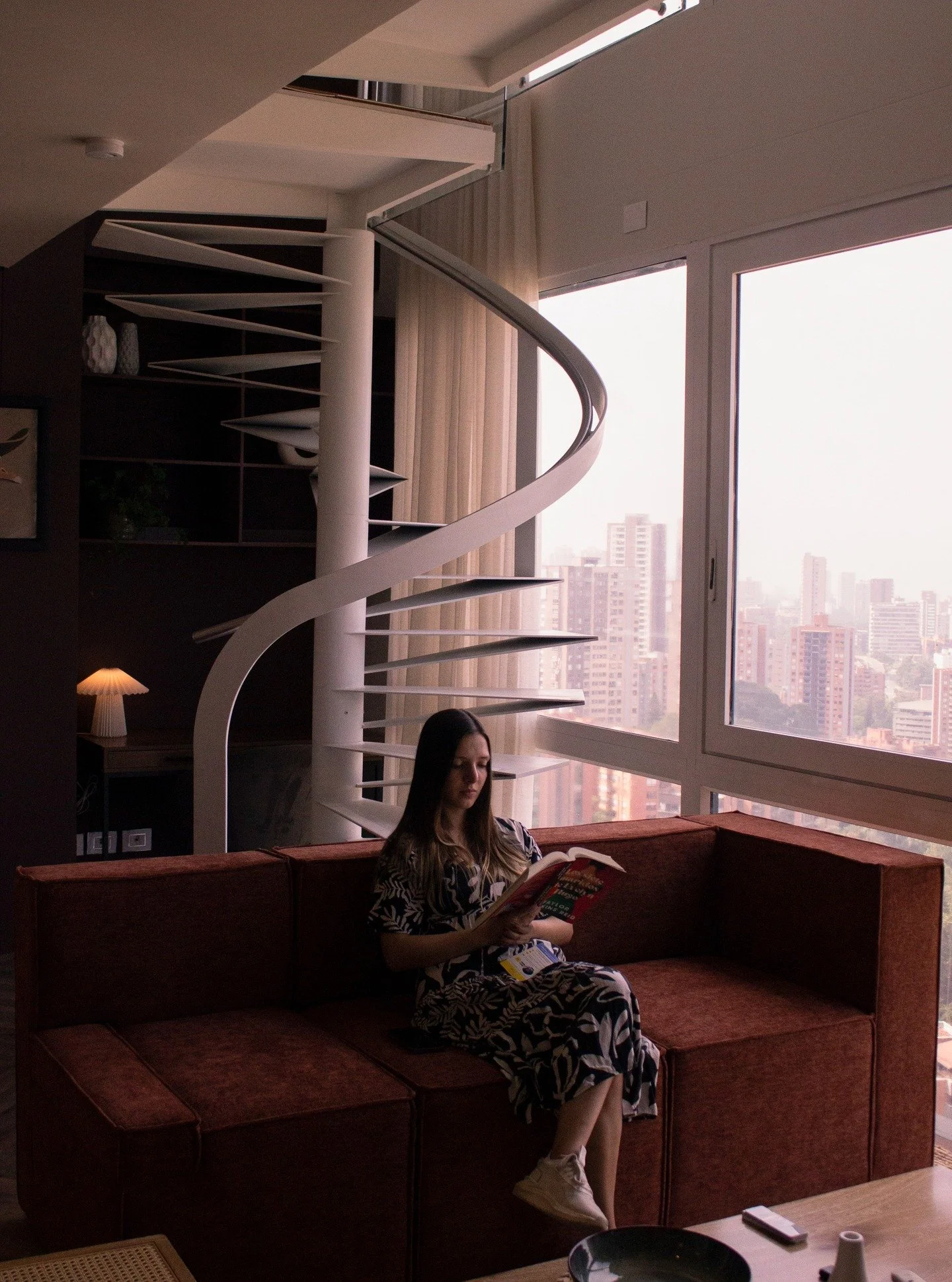 Energy Living

la reforma de un espacio dise&ntilde;ado para habitar la ciudad con calma, luz y car&aacute;cter.
Medell&iacute;n.

dise&ntilde;o @mde.arq
Construccion @tierrafria.co 
Opera @casacol_colombia 

#interiordesing #architectural #dise&ntil