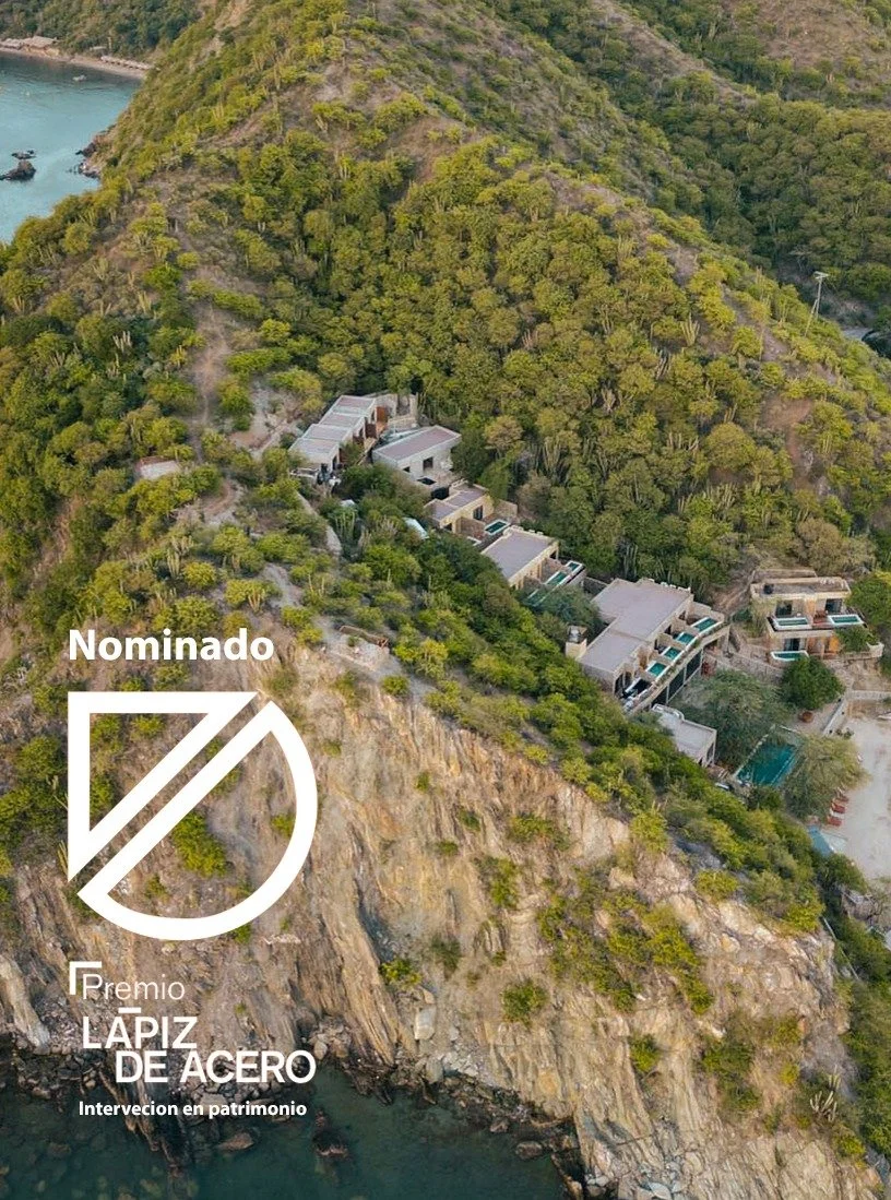 Estamos muy felices de compartir que, por segundo a&ntilde;o consecutivo, hemos sido nominados al Premio L&aacute;piz de Acero.
Este a&ntilde;o, nuestro proyecto @perlarocahotel ha sido nominado en la categor&iacute;a Intervenci&oacute;n en Patrimoni