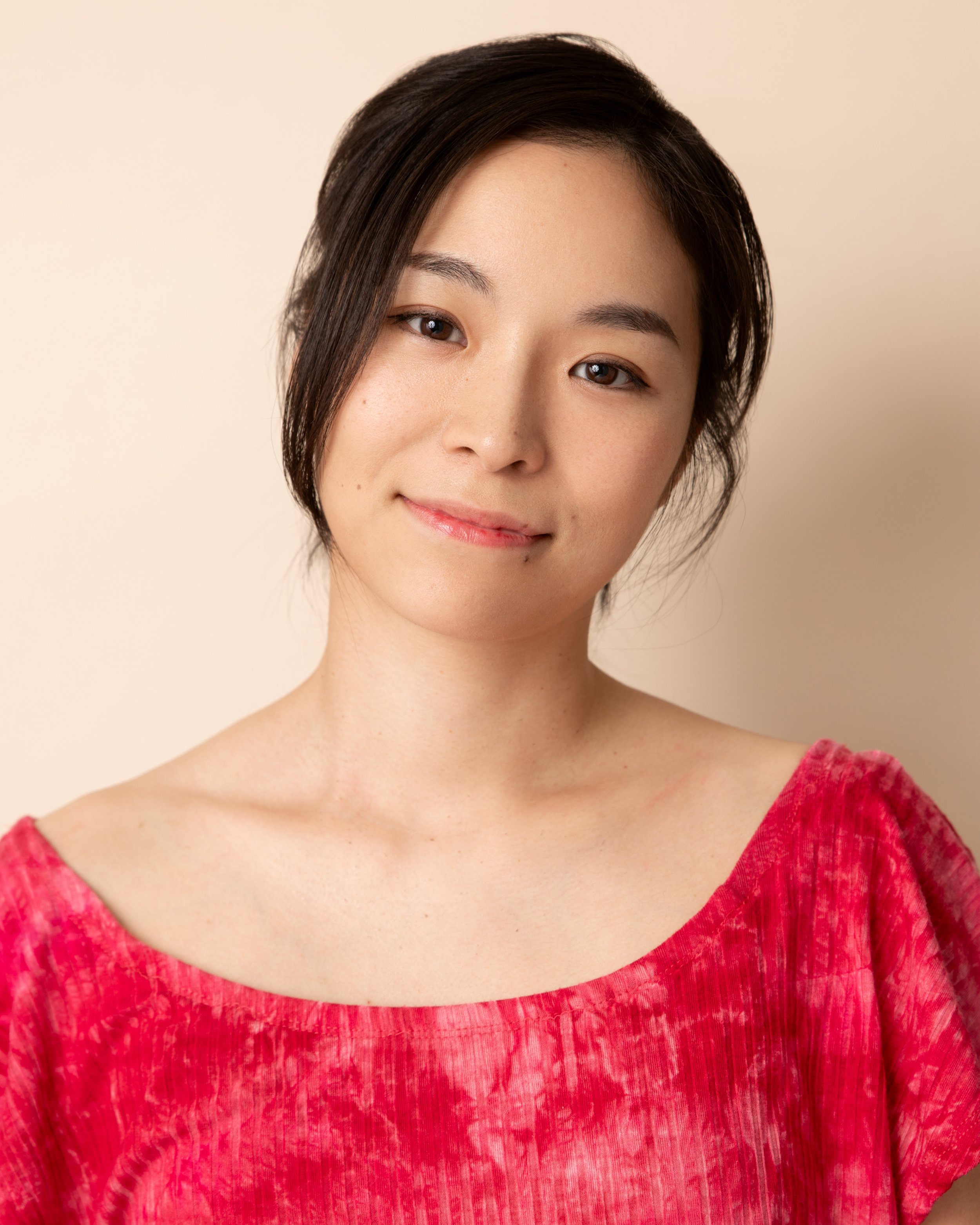 Yuwi Kim, an actress from Tokyo who came to the U.S. in 2013 with a background in dance and began her acting career in 2017. She has since appeared in a range of productions, from short films to full-length theatrical performances.