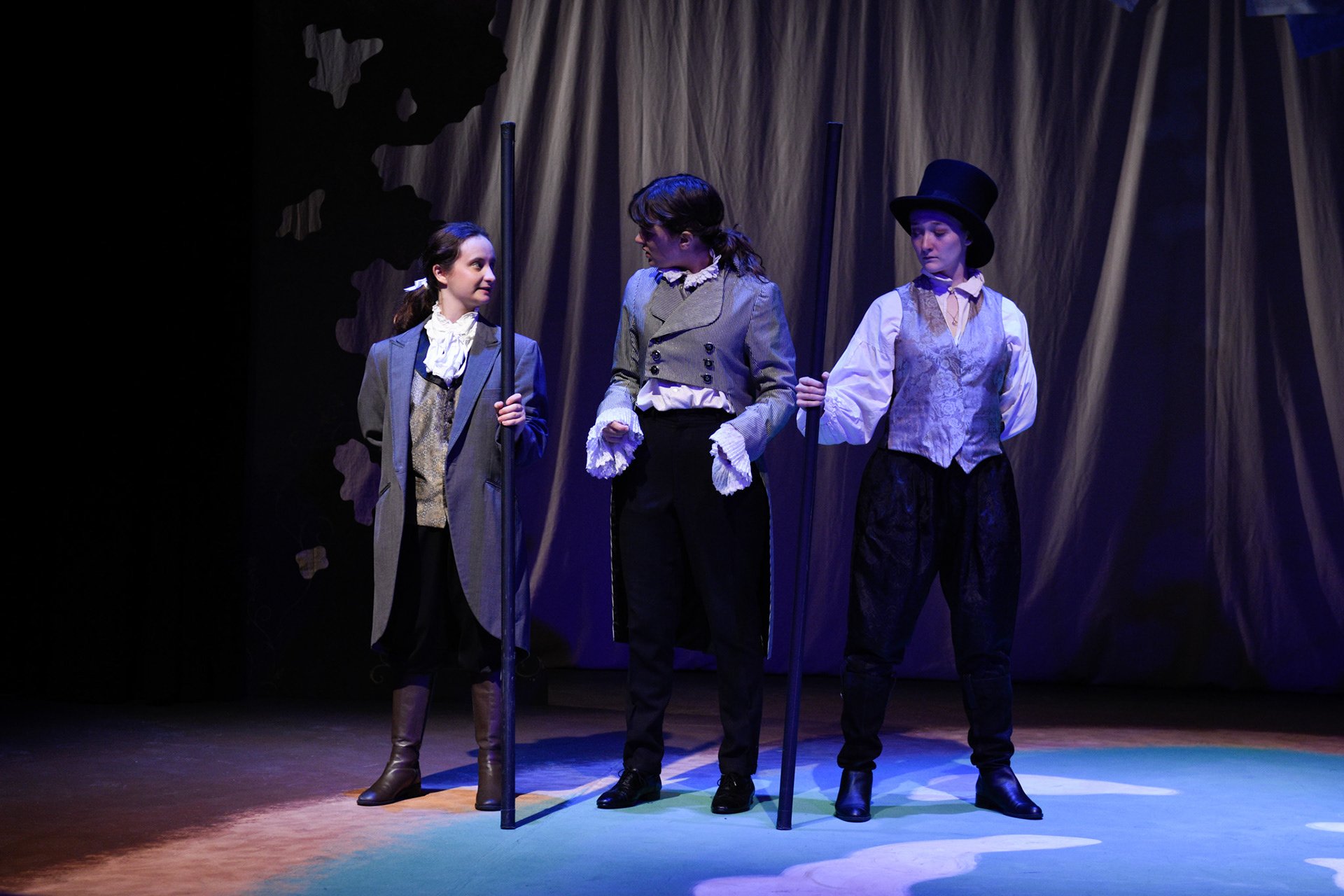 AYLI3_Photo_15_Theater_port.jpg