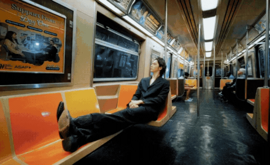 EmilynnRose_Image_Gif_3.gif
