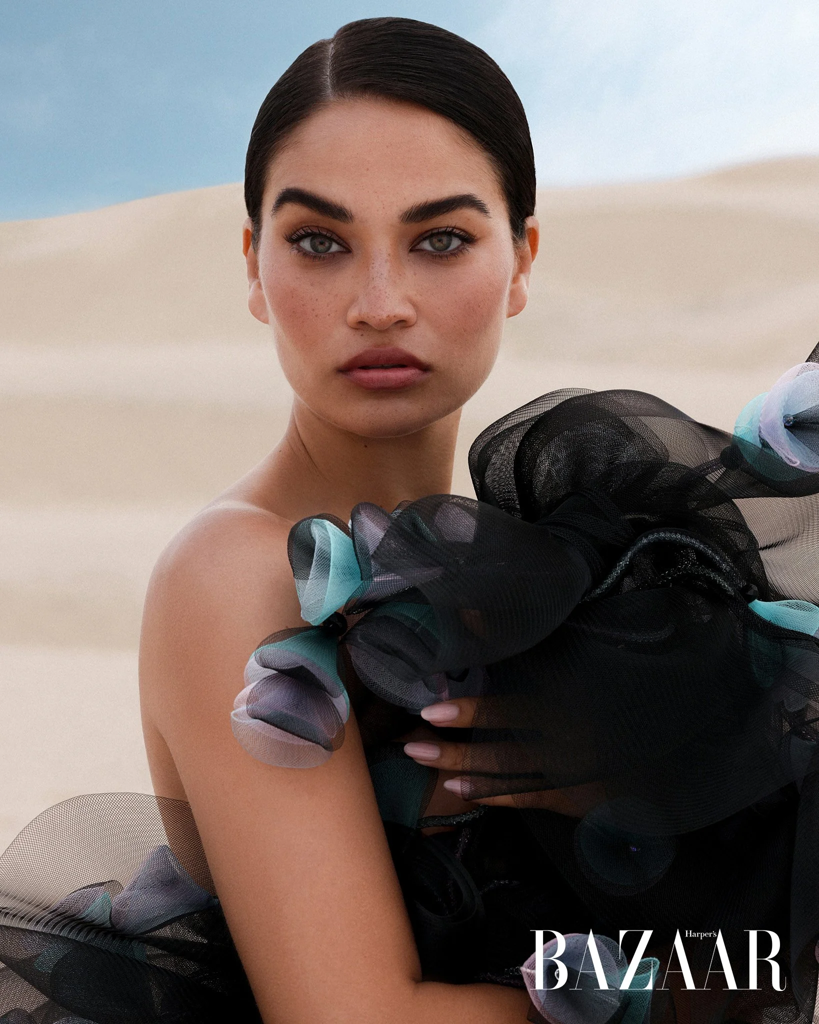 Bazaar_Shanina2_LogoOption3.jpg