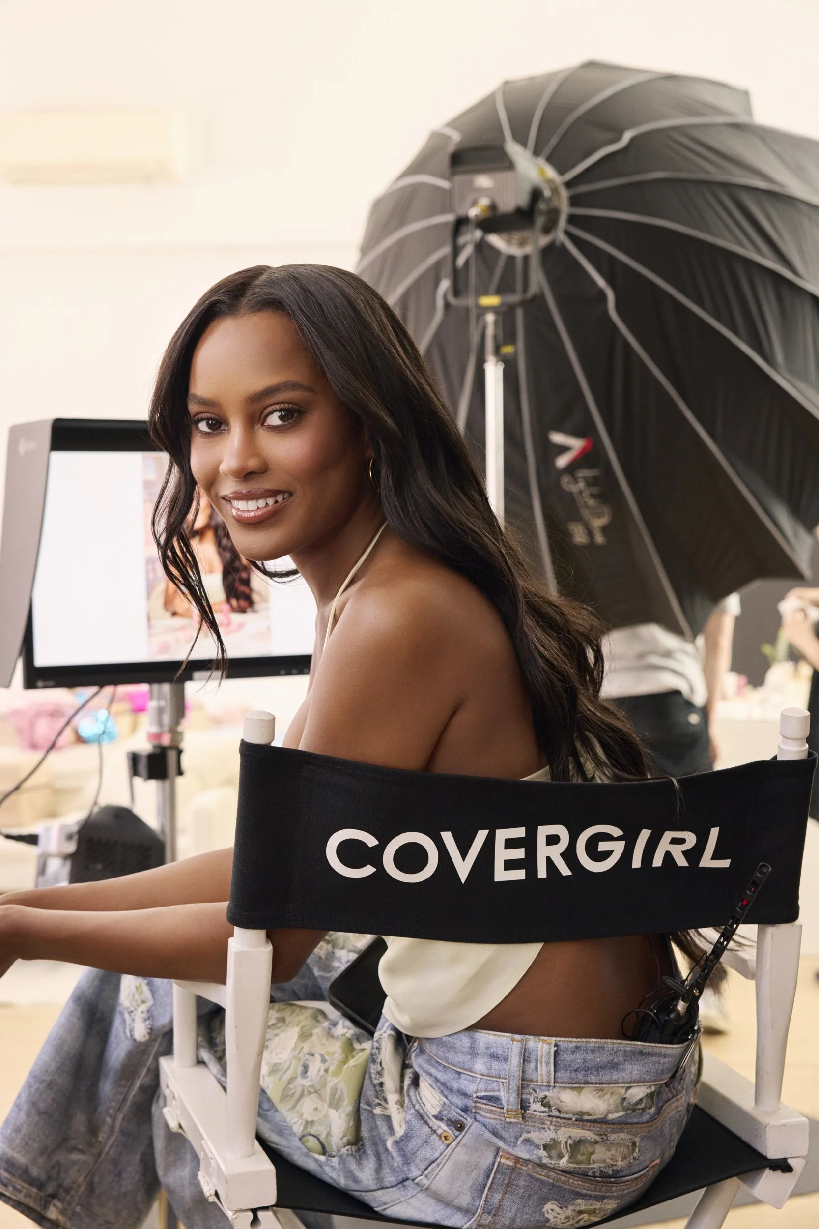 EmilynnRose_CiaraMiller_Covergirl5.jpg