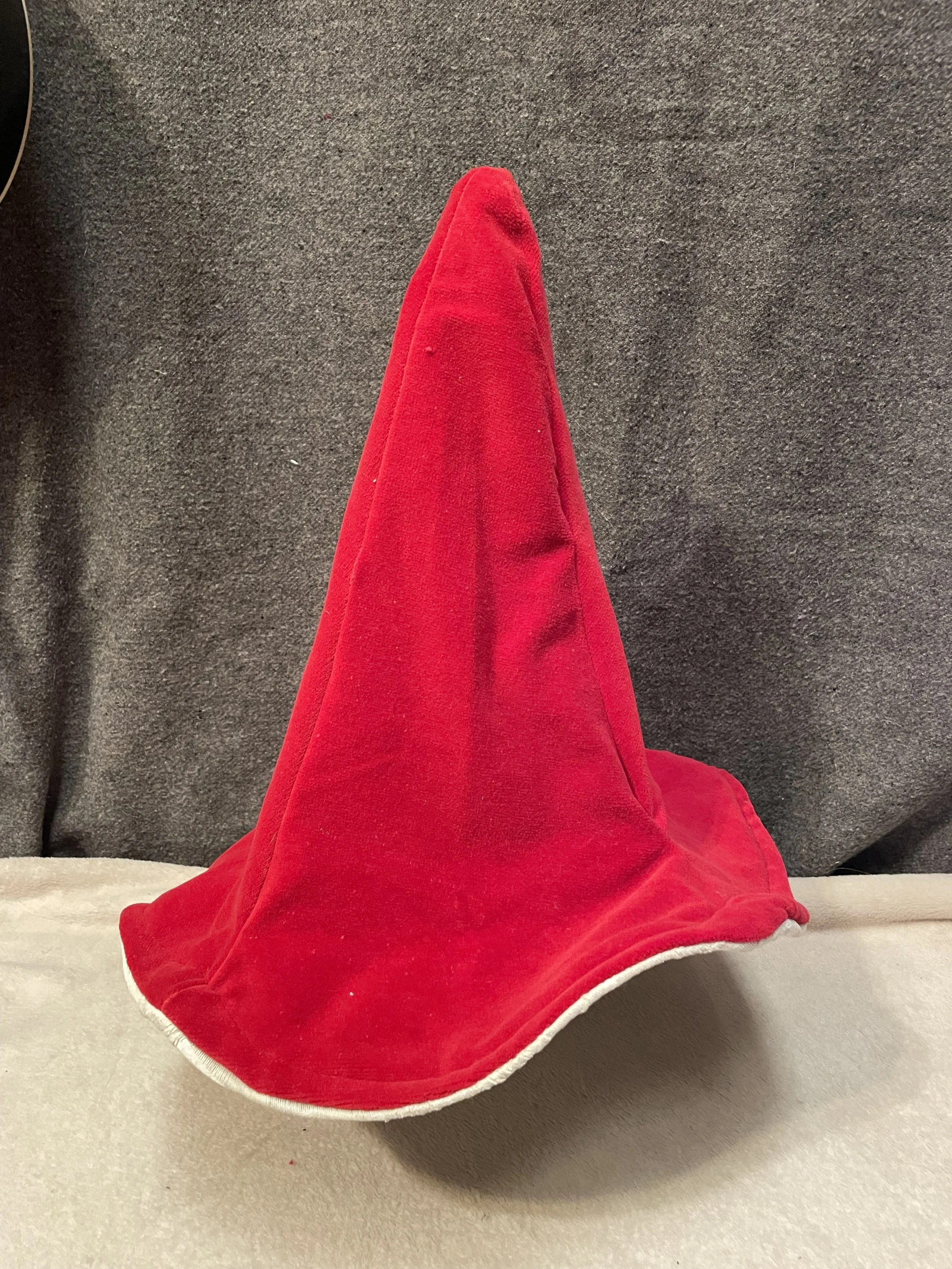 Solid Red/White -Reversable- (XL)