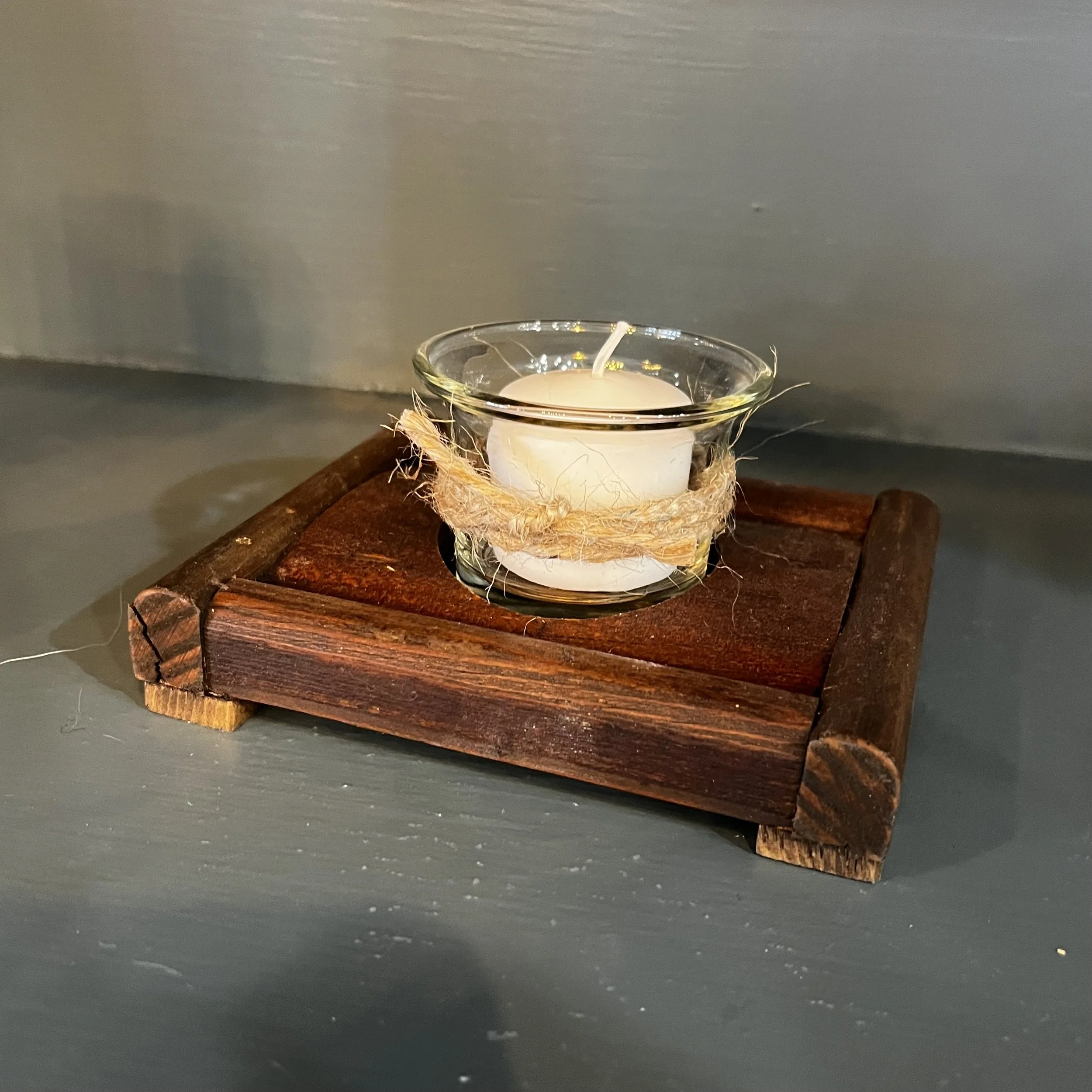 Primitive Votive Candle &amp; Tray