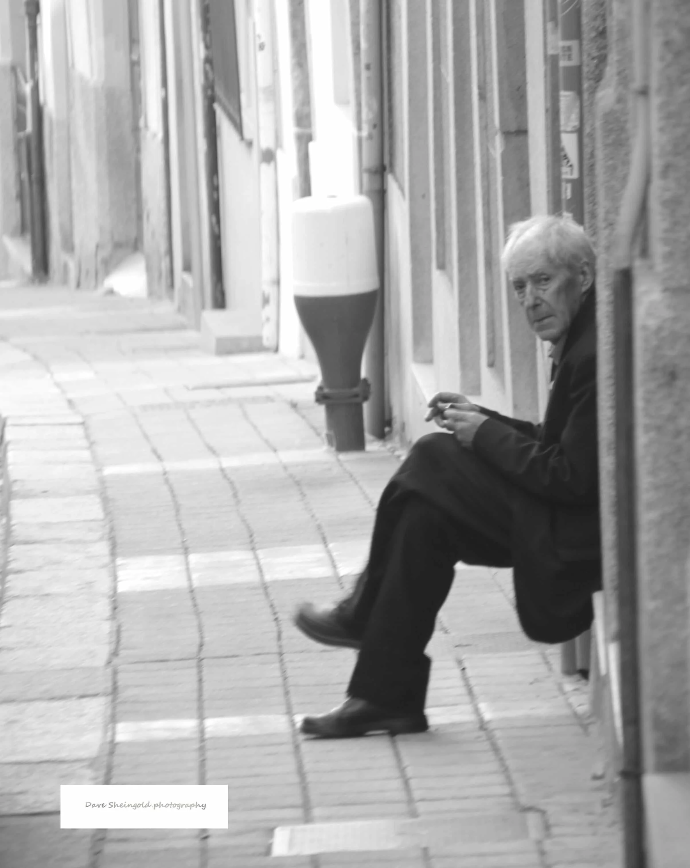 Porto stoop - Porto, Portugal