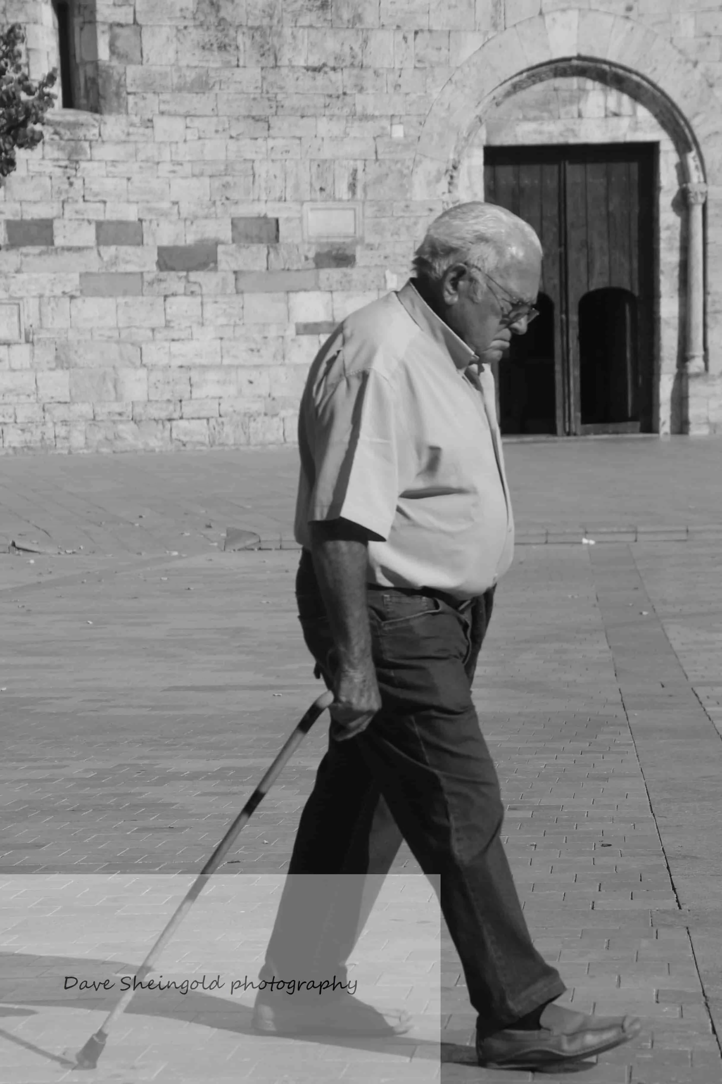 Afternoon stroll - Besalu, Spain