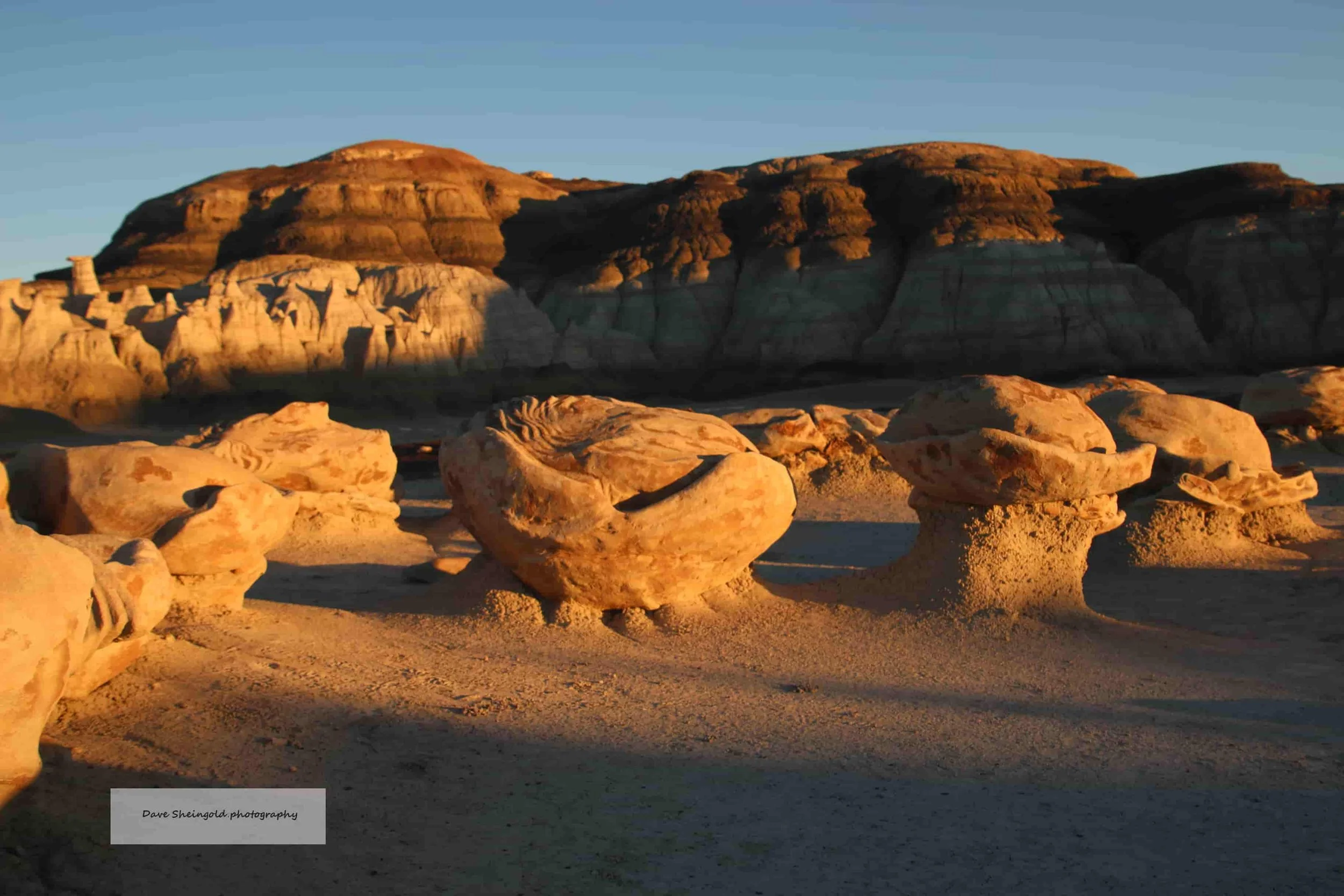 Cracked eggs, Bisti De-Na-Zin Wilderness, New Mexico