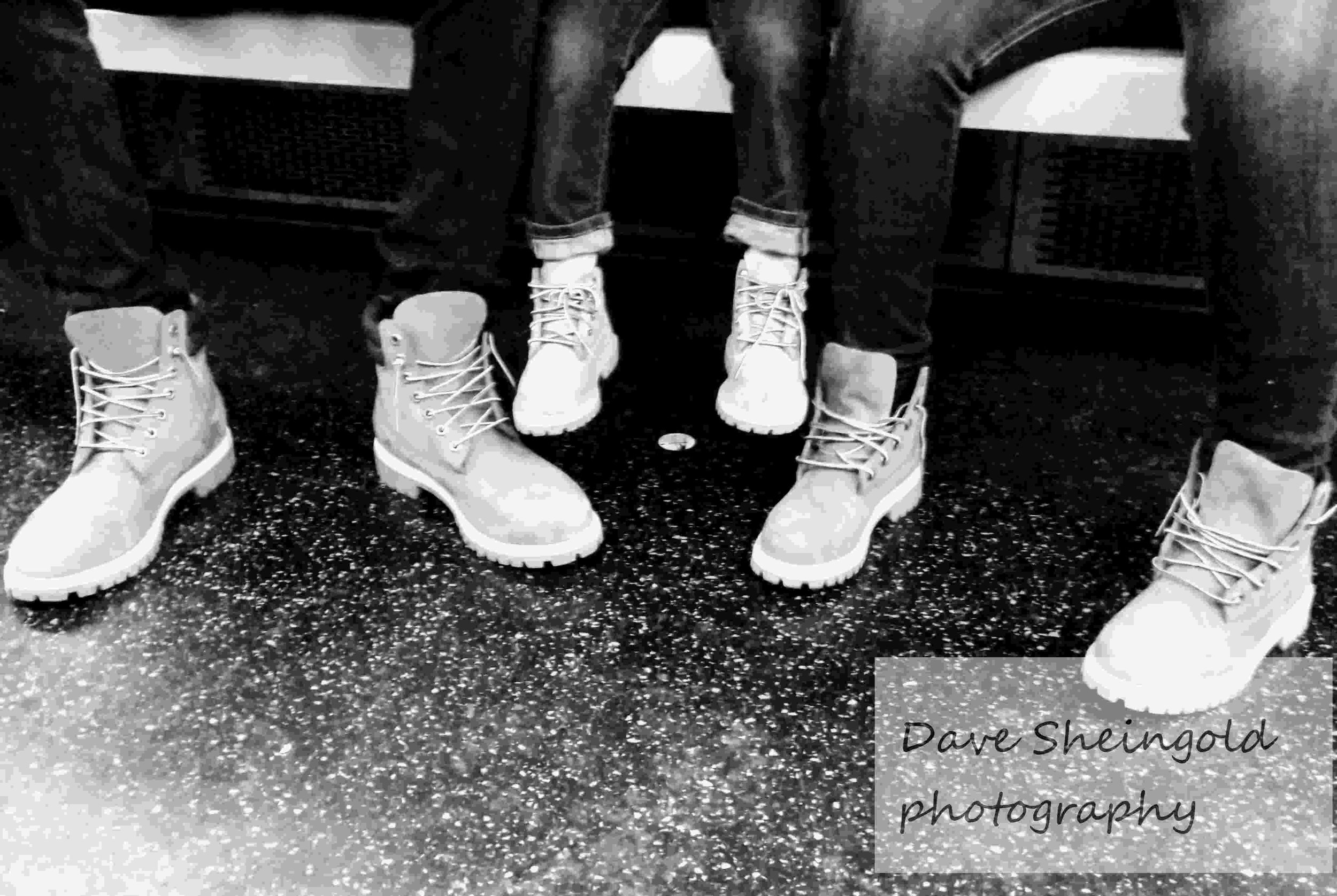 Subway feet