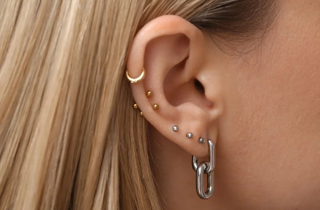 Get In The Loop Helix Piercing Is The 2024 Trend You Can t Ignore 
