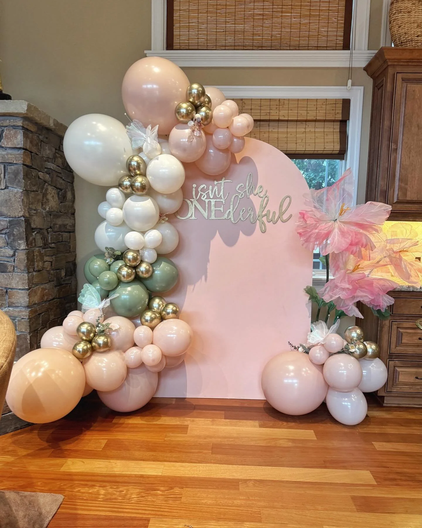 Balloon Garland + Soft play combo for your next event🌸🌷 Now booking through March 2026
-
#bayareasoftplay #bayareaballoons #bayareamoms