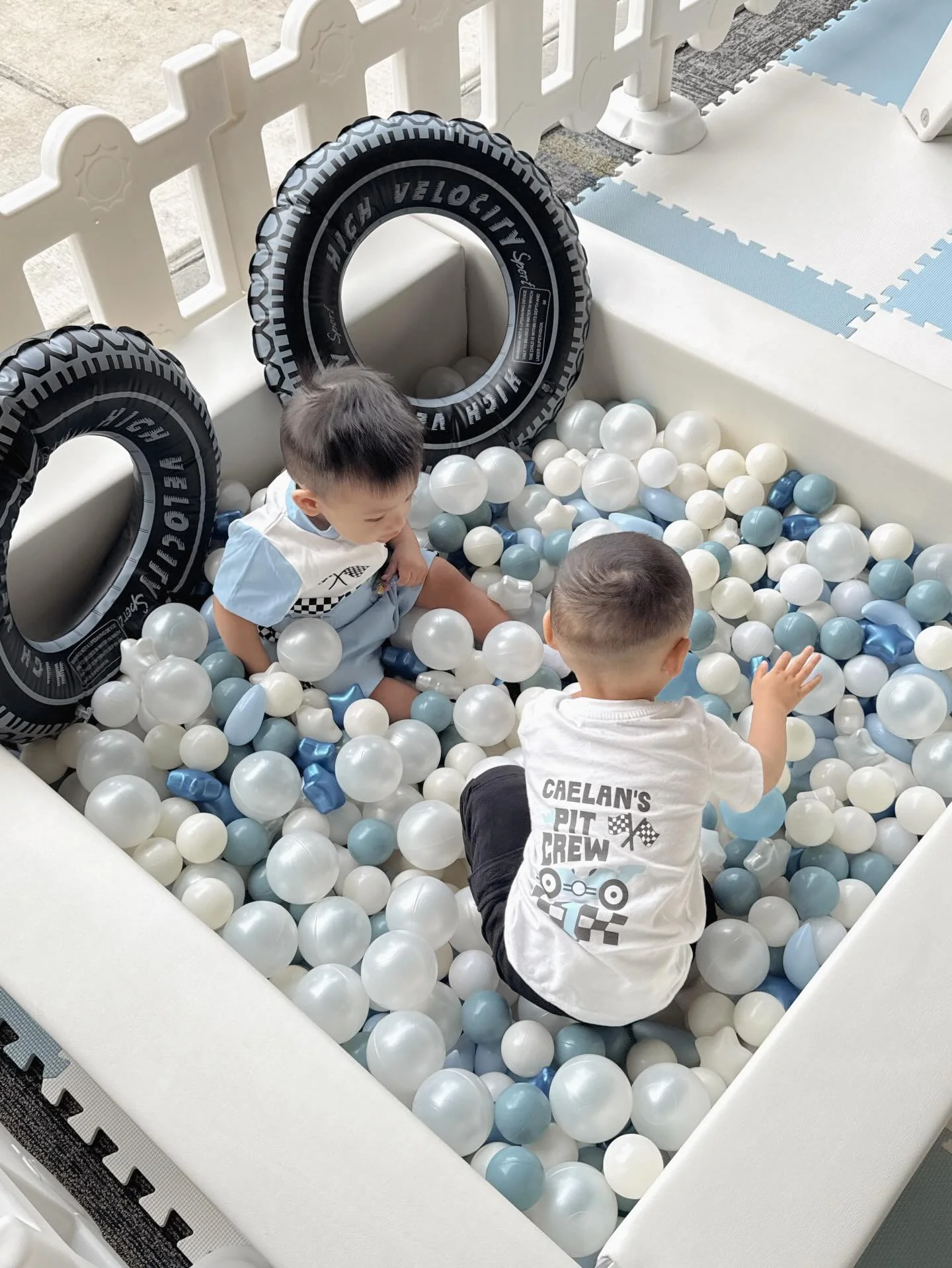 Boys just wanna have fun 🤍 race car themes are always are favorite to do! 🏁
-
#bayareasoftplay #bayareapartyrentals #bayareamom