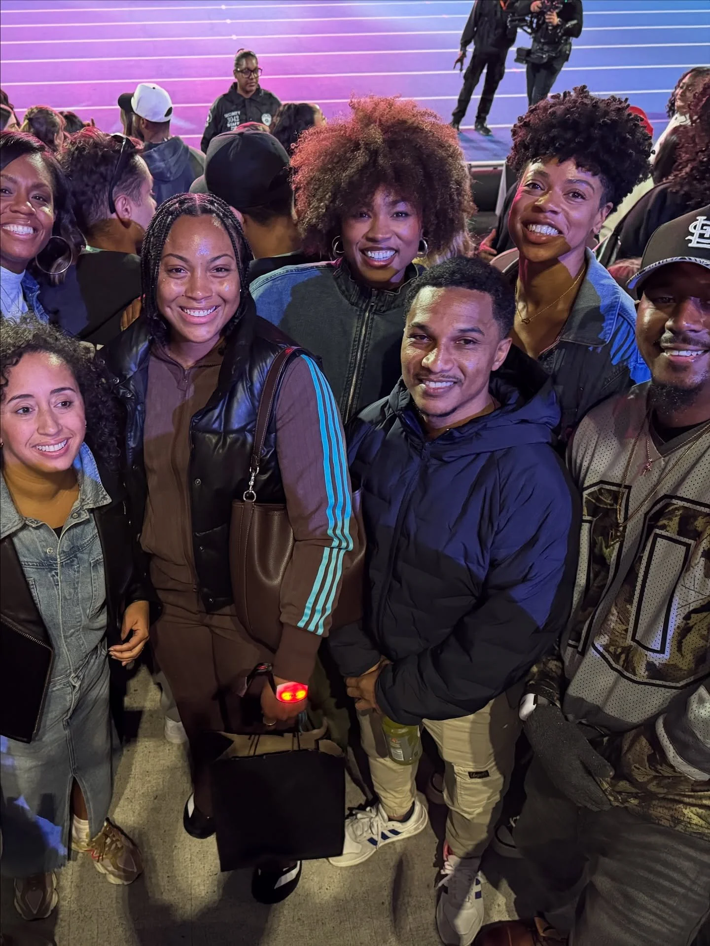 this weekend was PERFECT! thank you @athlos for creating a space for women’s track and field athletes to shine bright + get paaiidddd ๐ซ