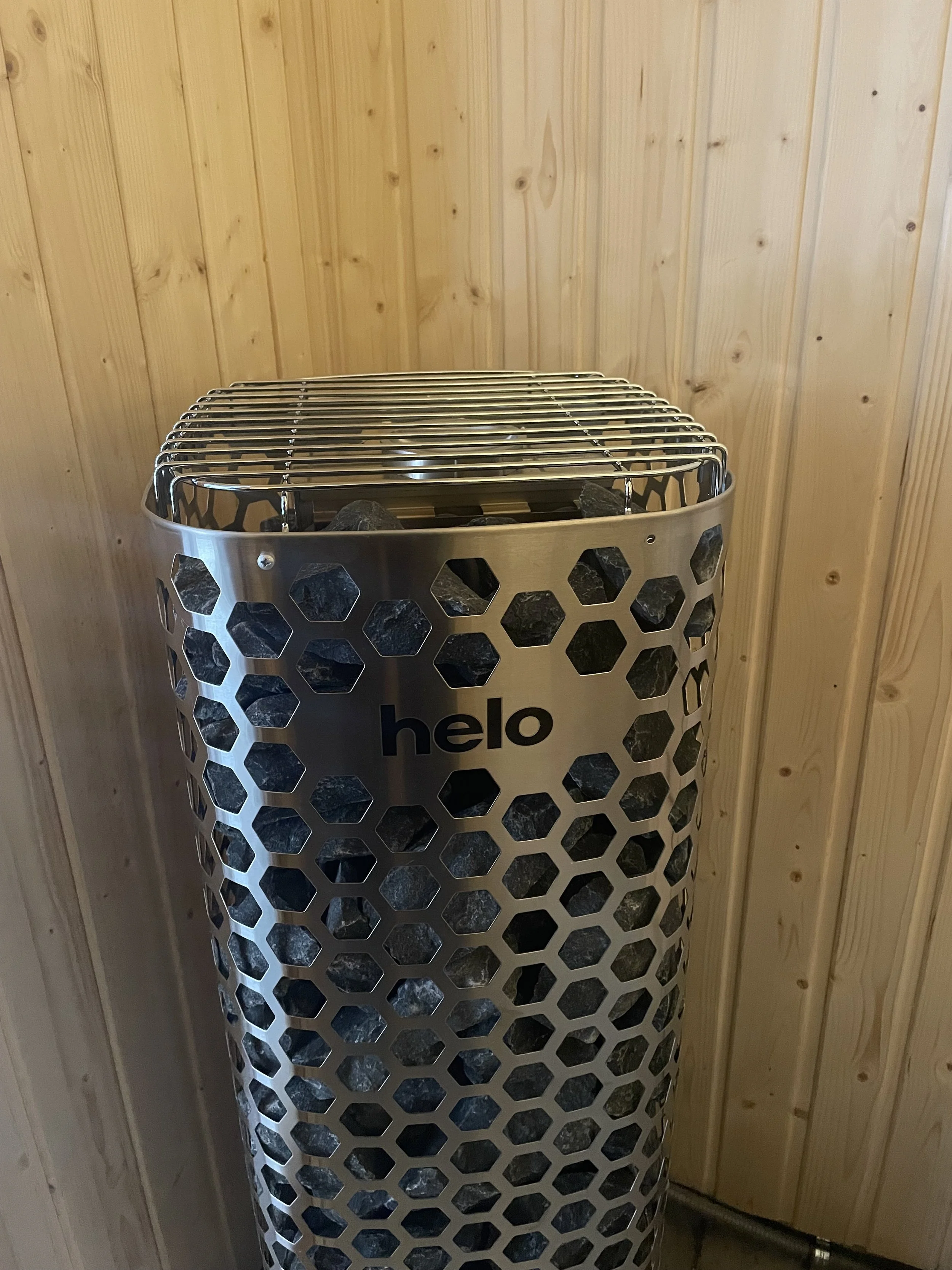 Northville Outdoor Sauna_heater.jpeg