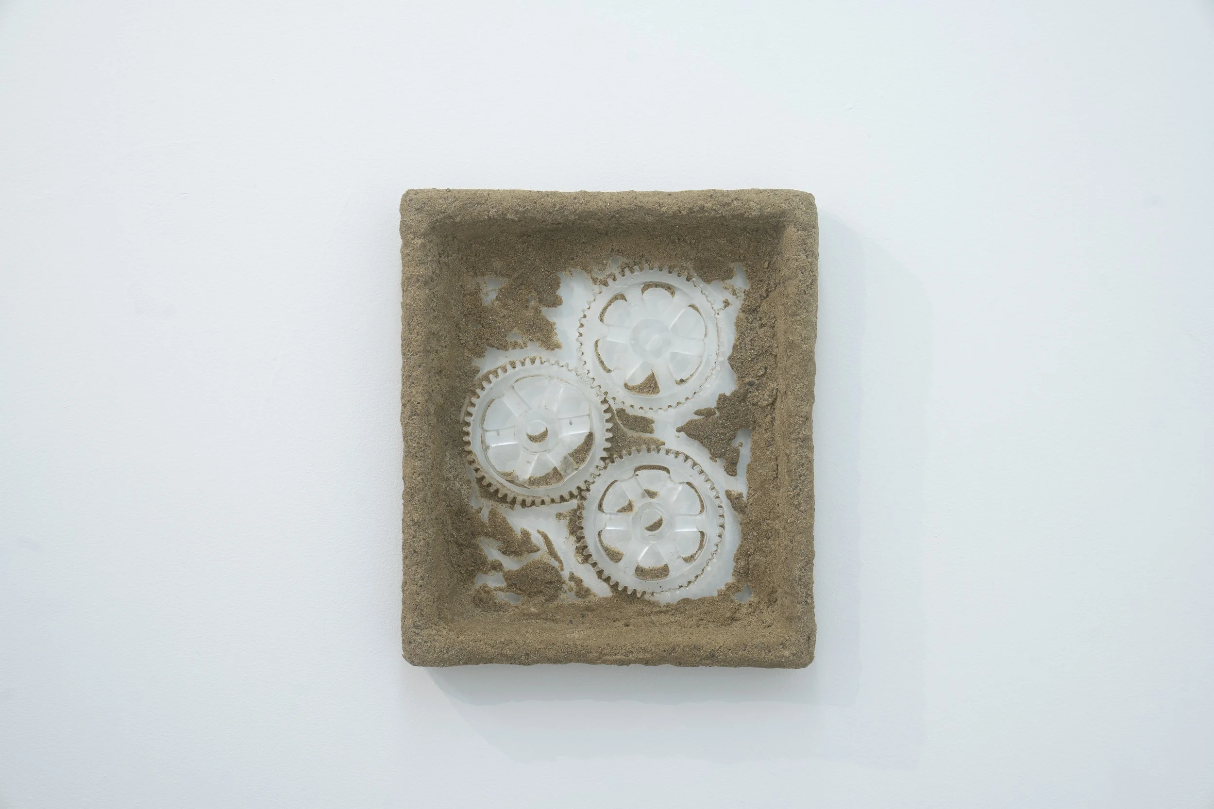 Katie Chin
Sand in the Gears, 2026
Glass, sand
14.5 x 12.5 x 2 inches
36.83 x 31.75 x 5.08 cm