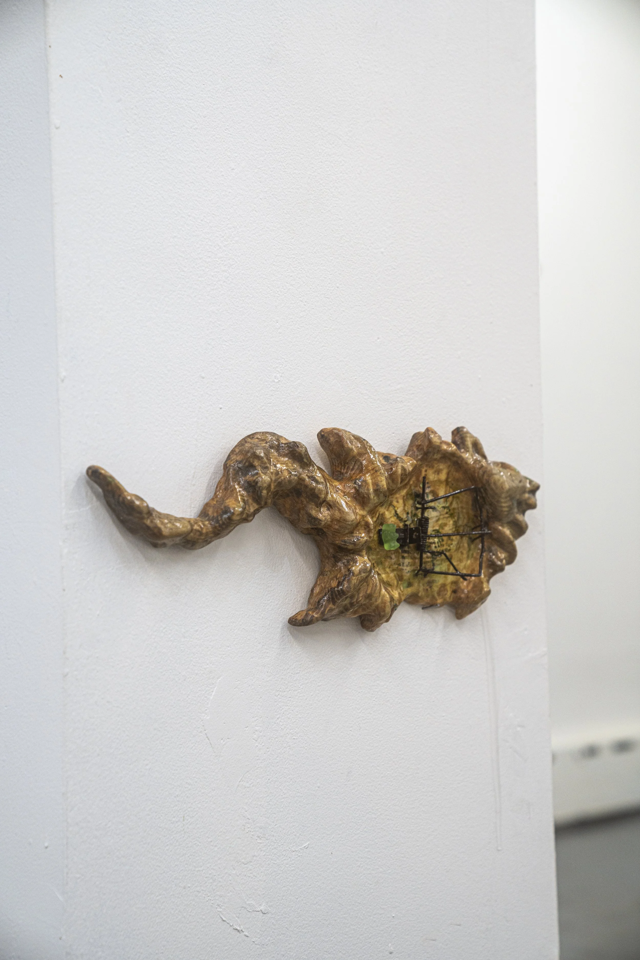 Echo Yan
Mickey Mouse Clubhouse (installation view)
2024
Clear pine, metal, resin
7 x 19 x 2 in.
17.8 x 48.3 x 5.1 cm.